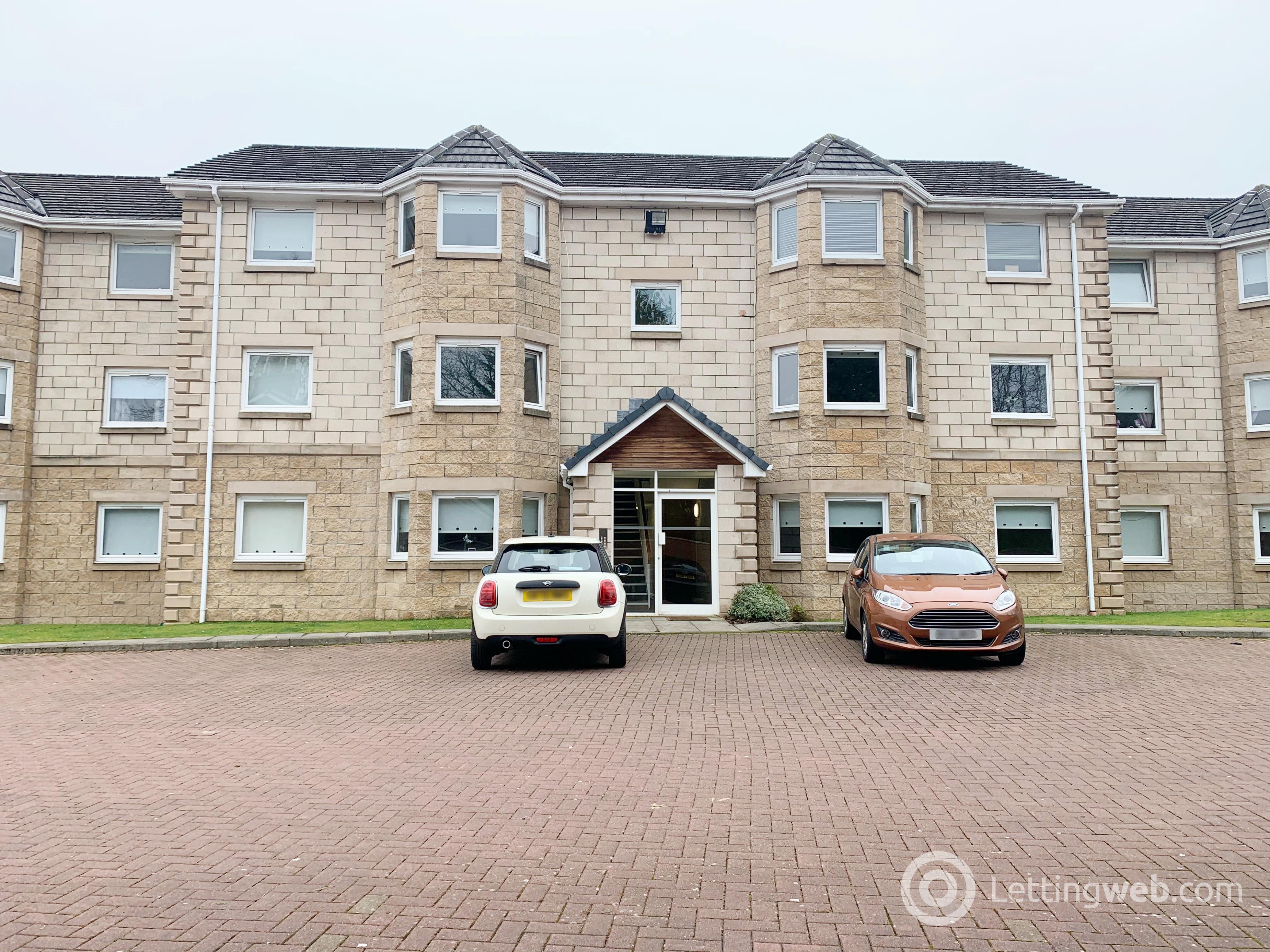 Property to rent in Warren Road, Hamilton, ML3 7QJ