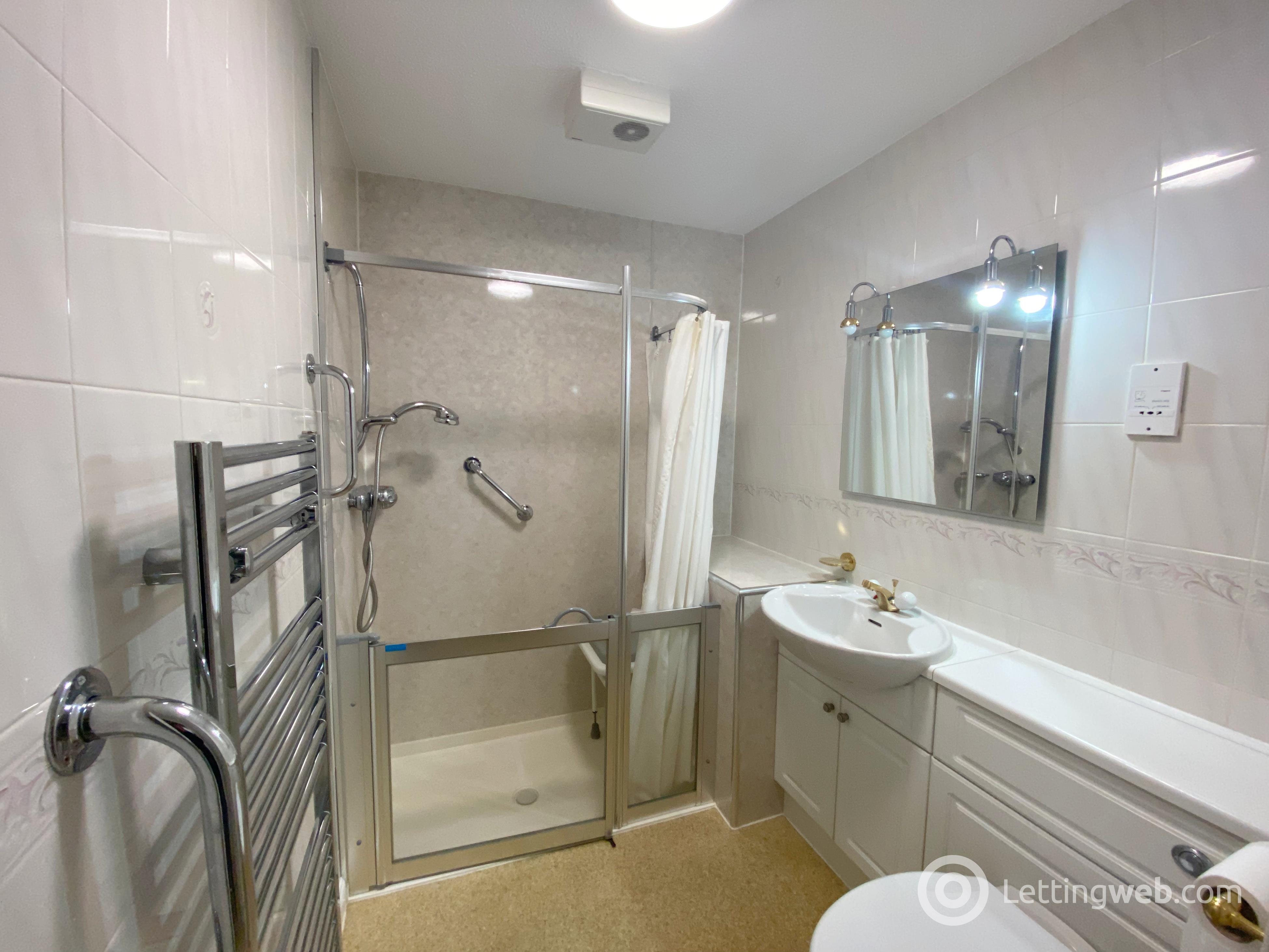 Property to rent in Avonbridge Drive, Hamilton, ML3 7EG