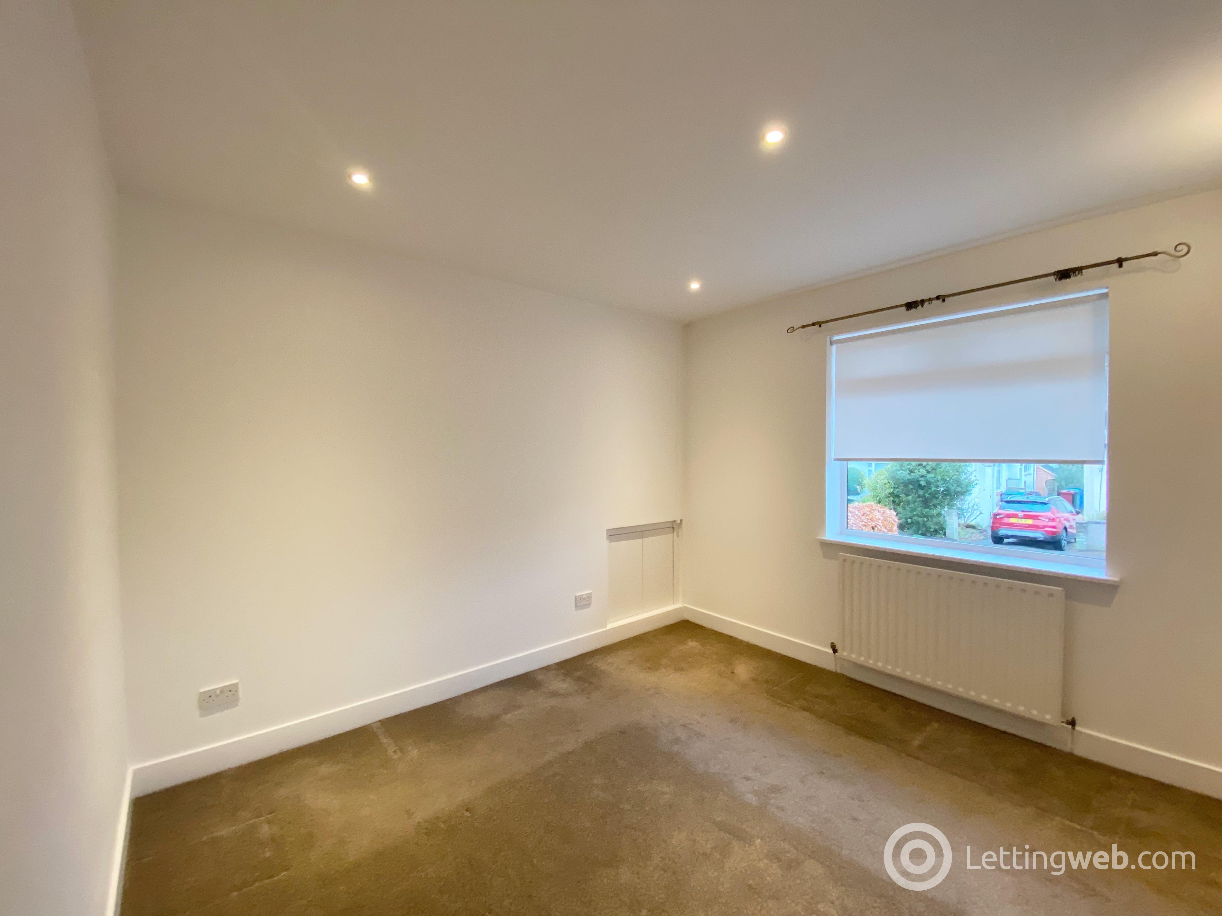 Property to rent in Dunlop Crescent, Bothwell, Glasgow, G71 8SG