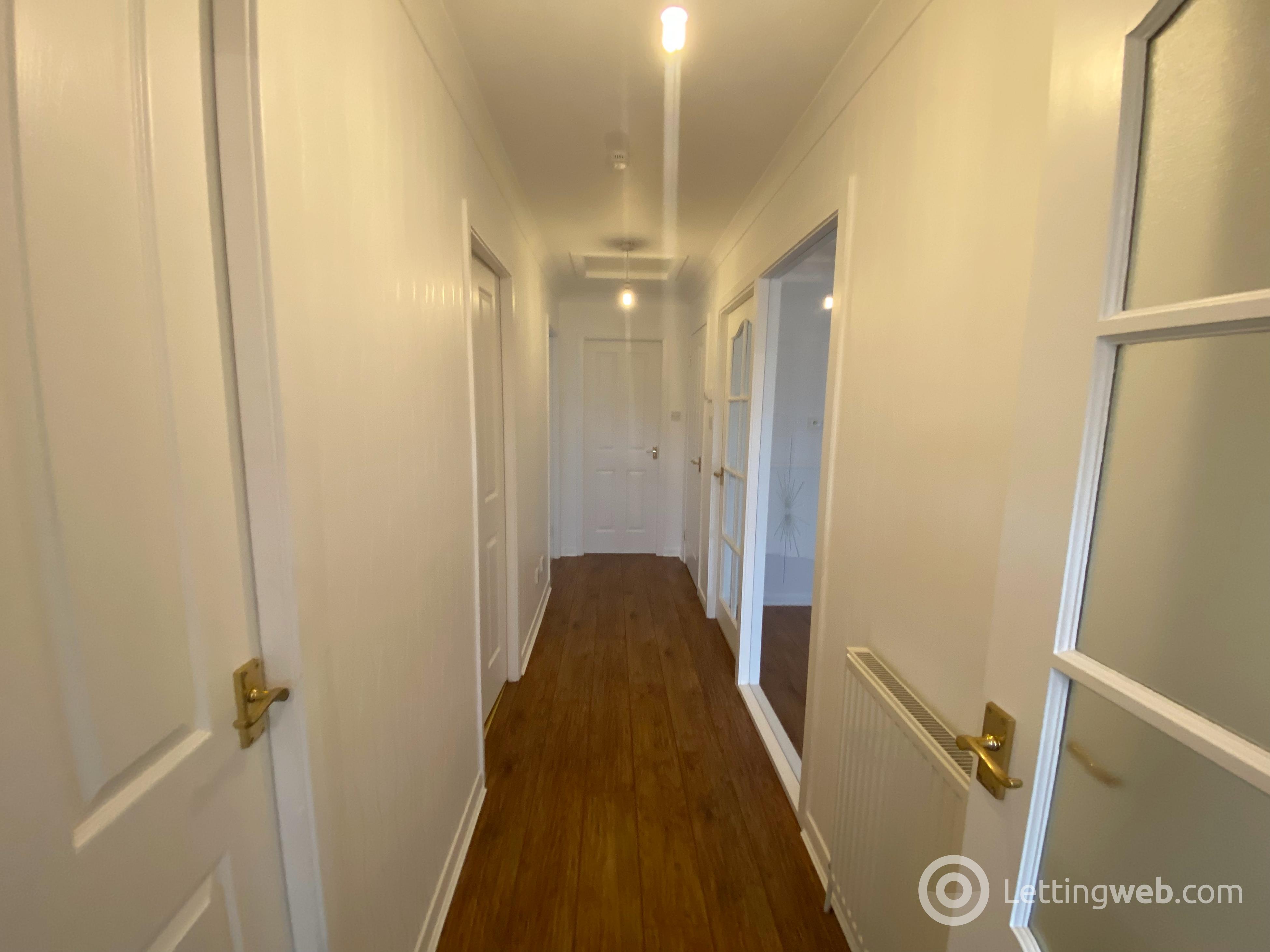 Property to rent in Brodie Place, Stonehouse, Larkhall, ML9 3NN