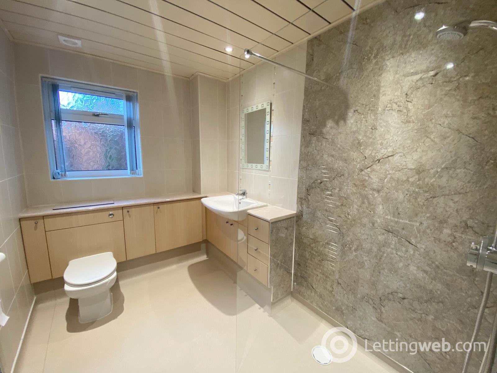Property to rent in Brodie Place, Stonehouse, Larkhall, ML9 3NN