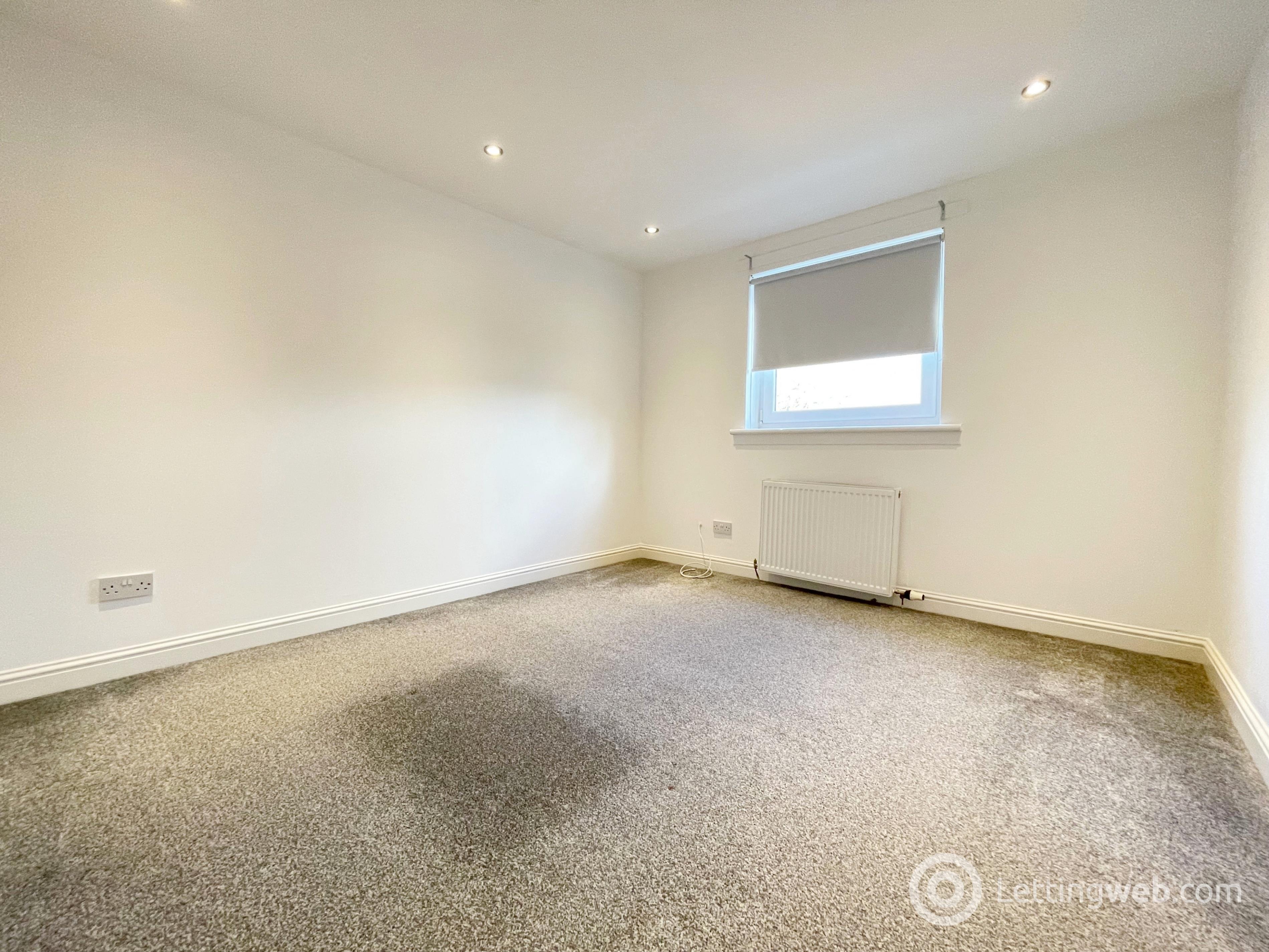 Property to rent in Woodlands Gardens, Bothwell, Glasgow, G71 8NU