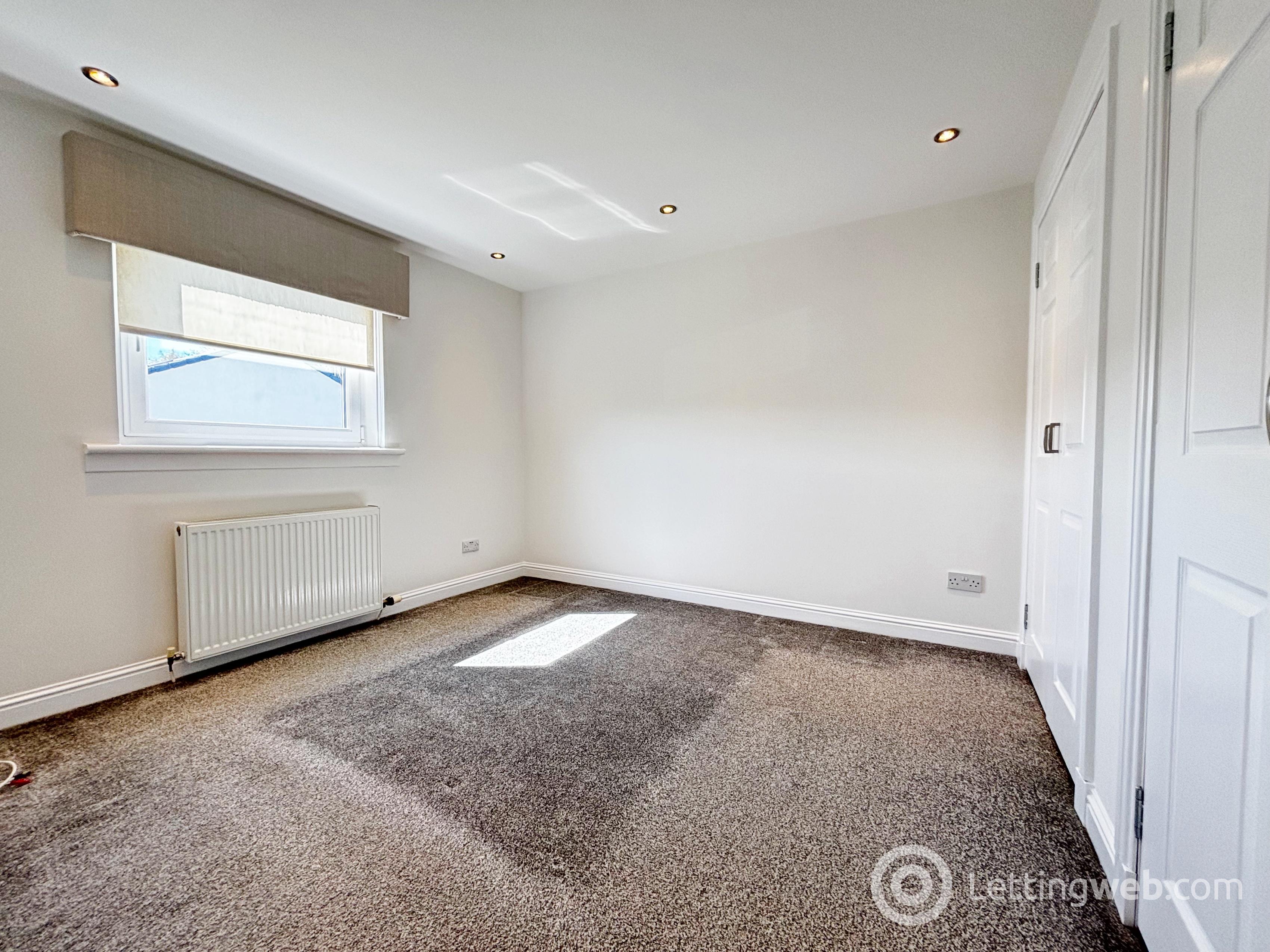 Property to rent in Woodlands Gardens, Bothwell, Glasgow, G71 8NU