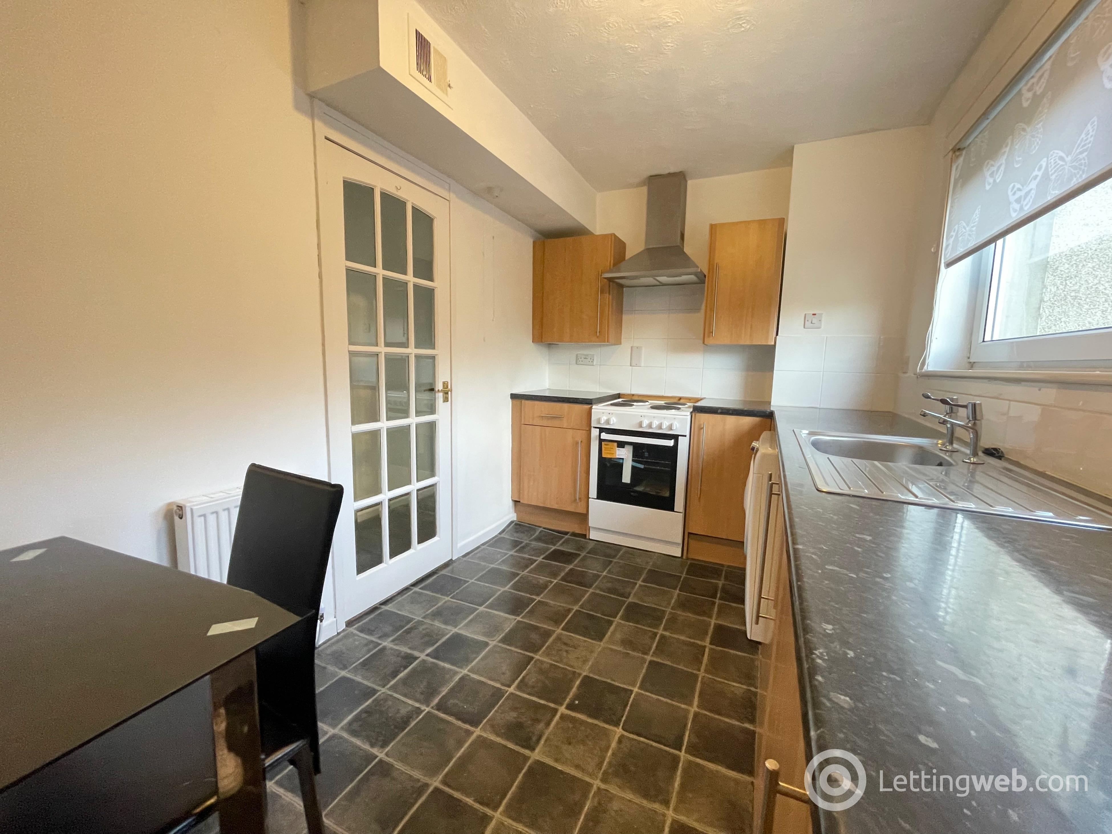 Property to rent in Pine Crescent, East Kilbride, Glasgow, G75 9HL