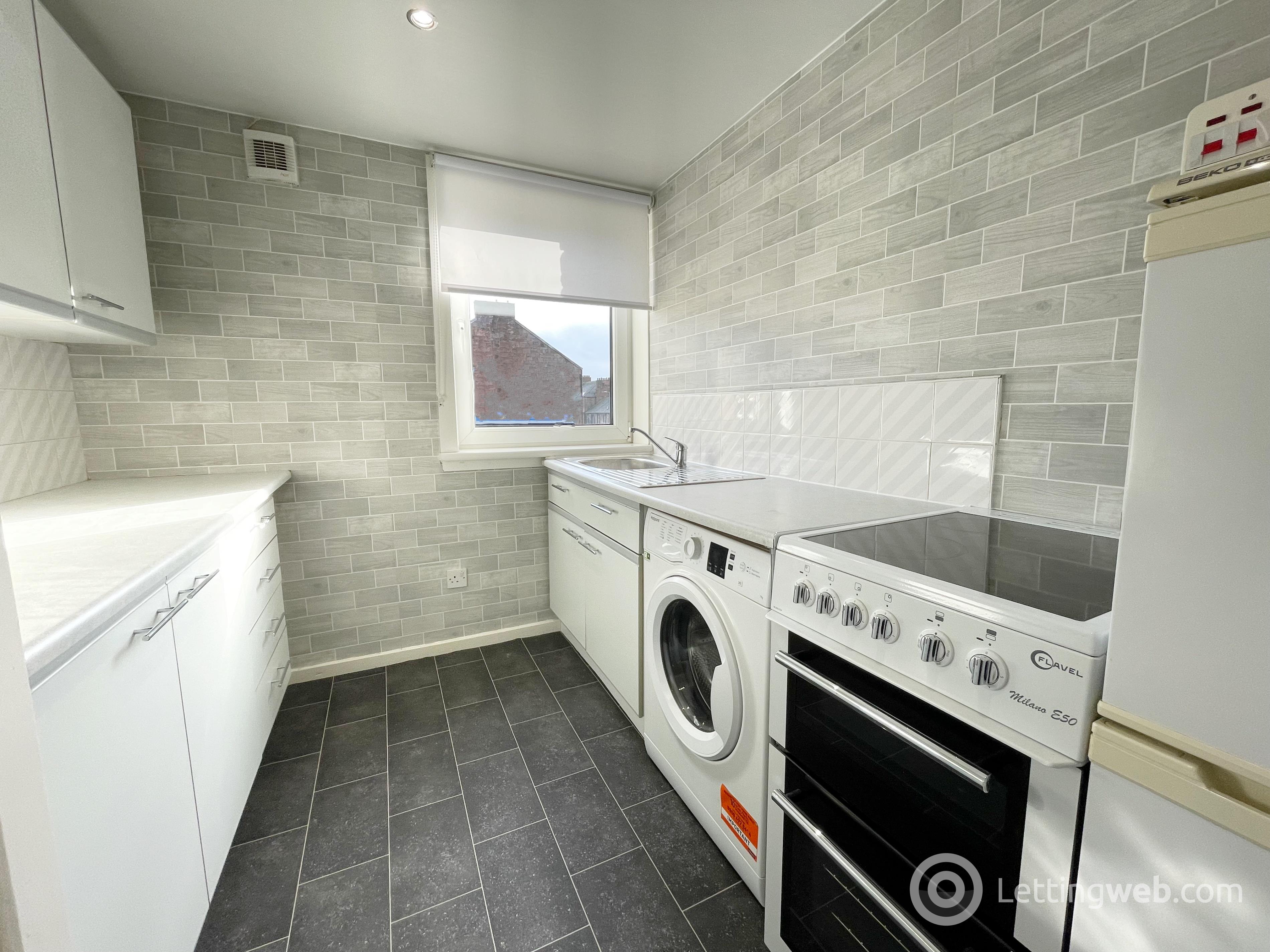 Property to rent in 13 West Stewart Street, Hamilton, ML3 9AJ