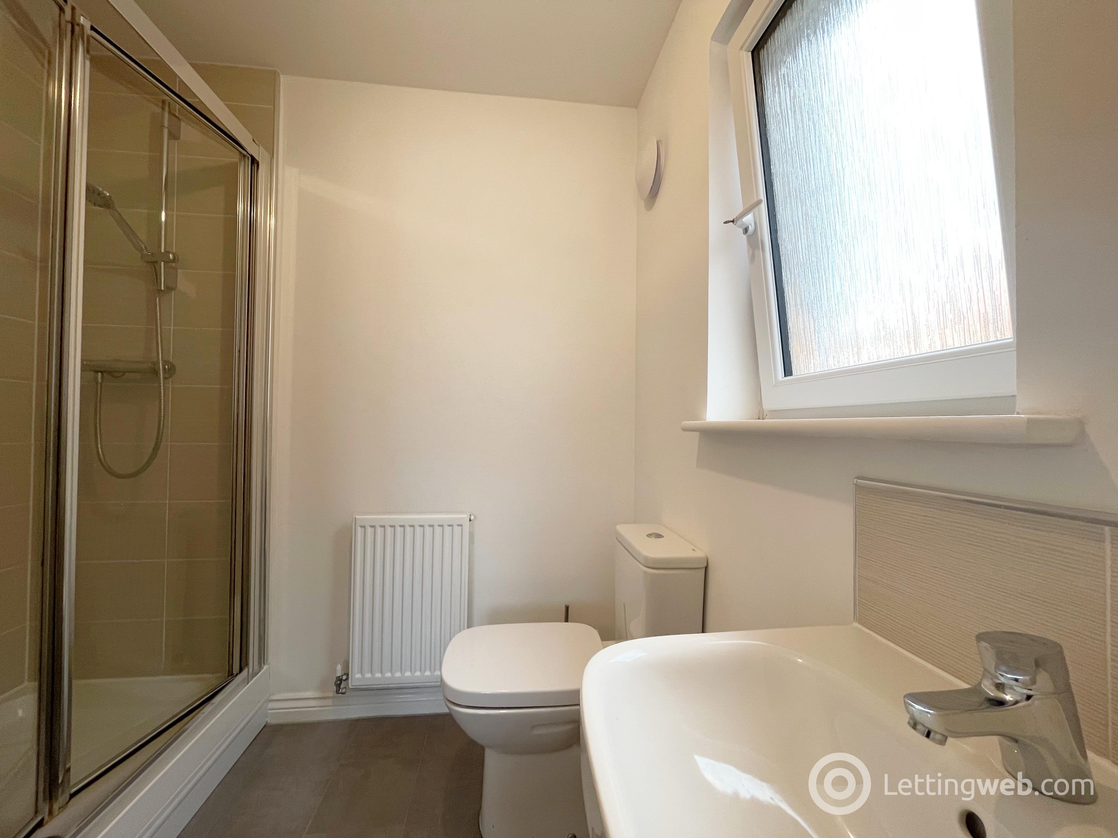 Property to rent in Rickard Avenue, Strathaven, ML10 6GW