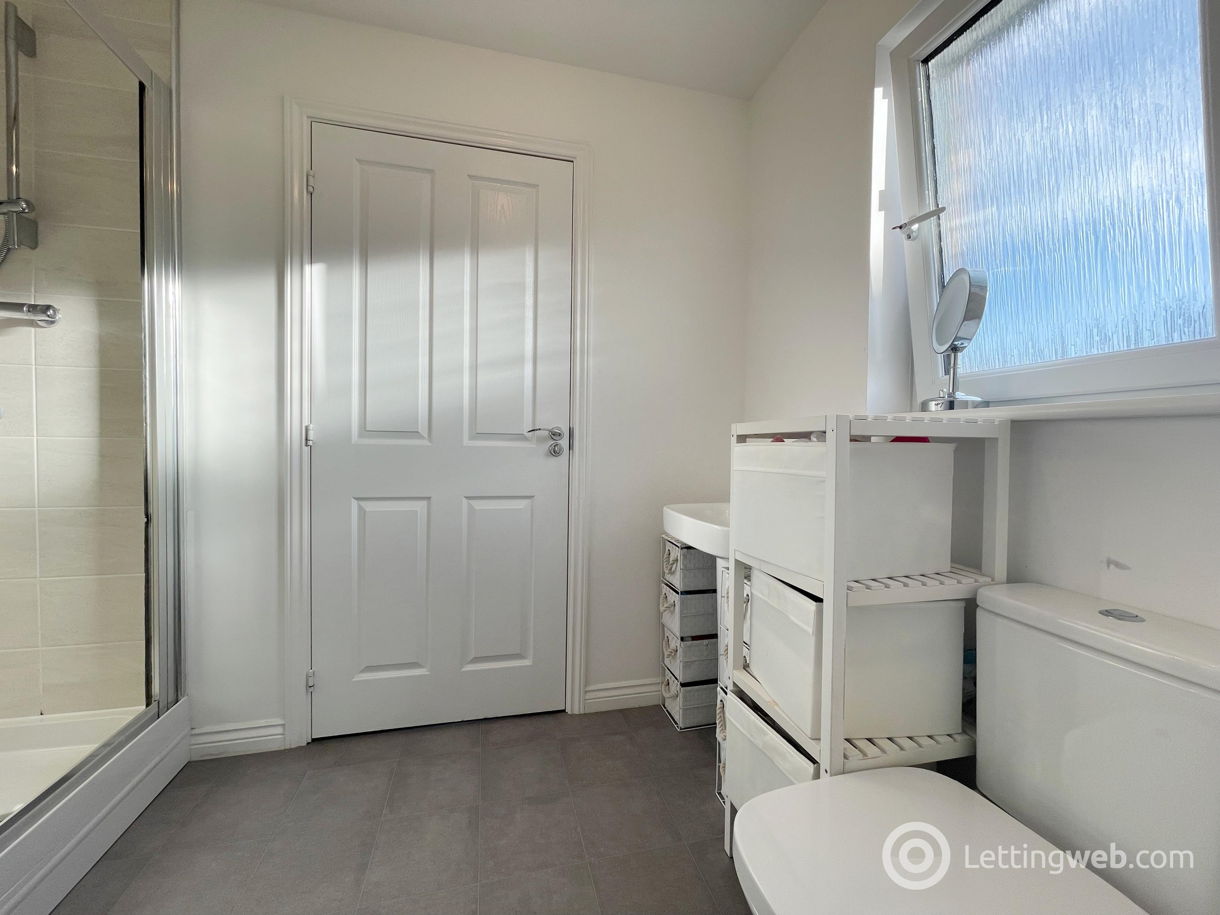 Property to rent in Rickard Avenue, Strathaven, ML10 6GW