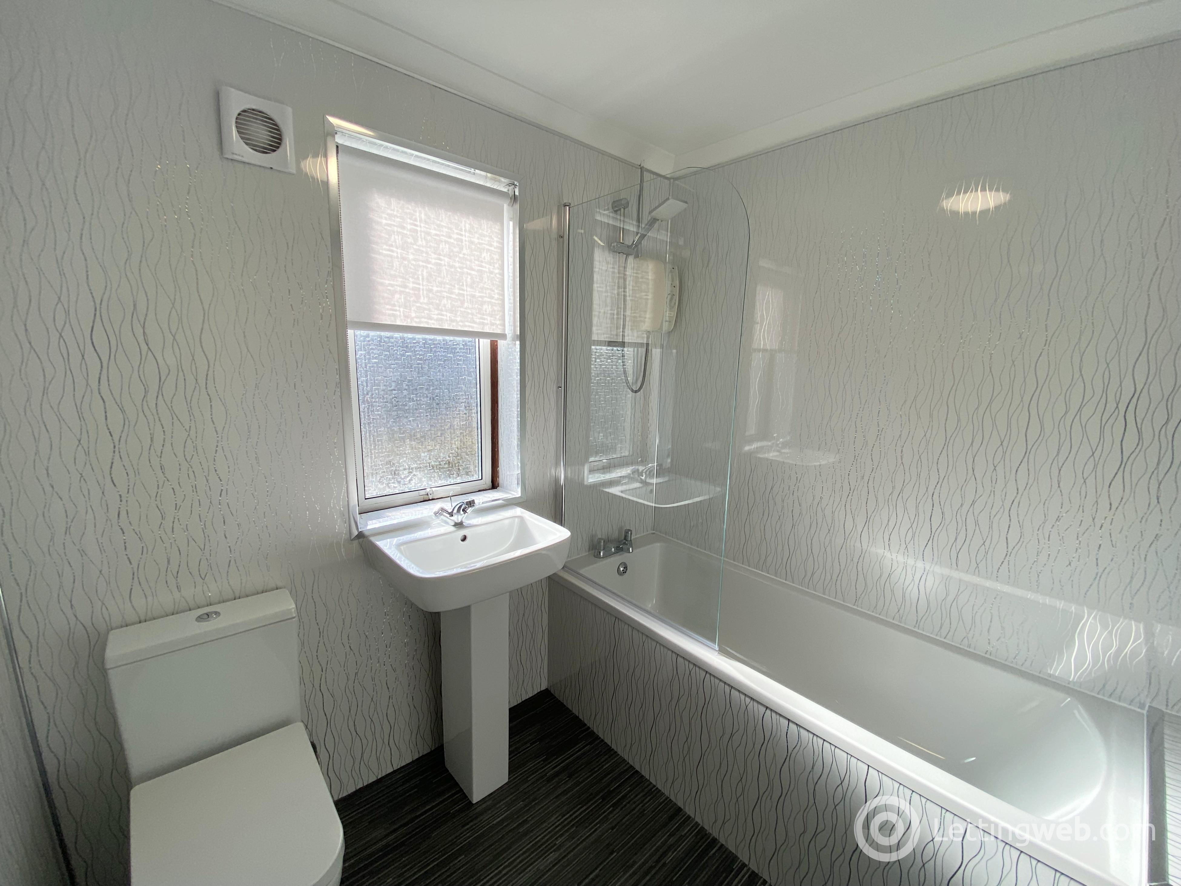 Property to rent in Wellhall Road, Hamilton, ML3 9XN