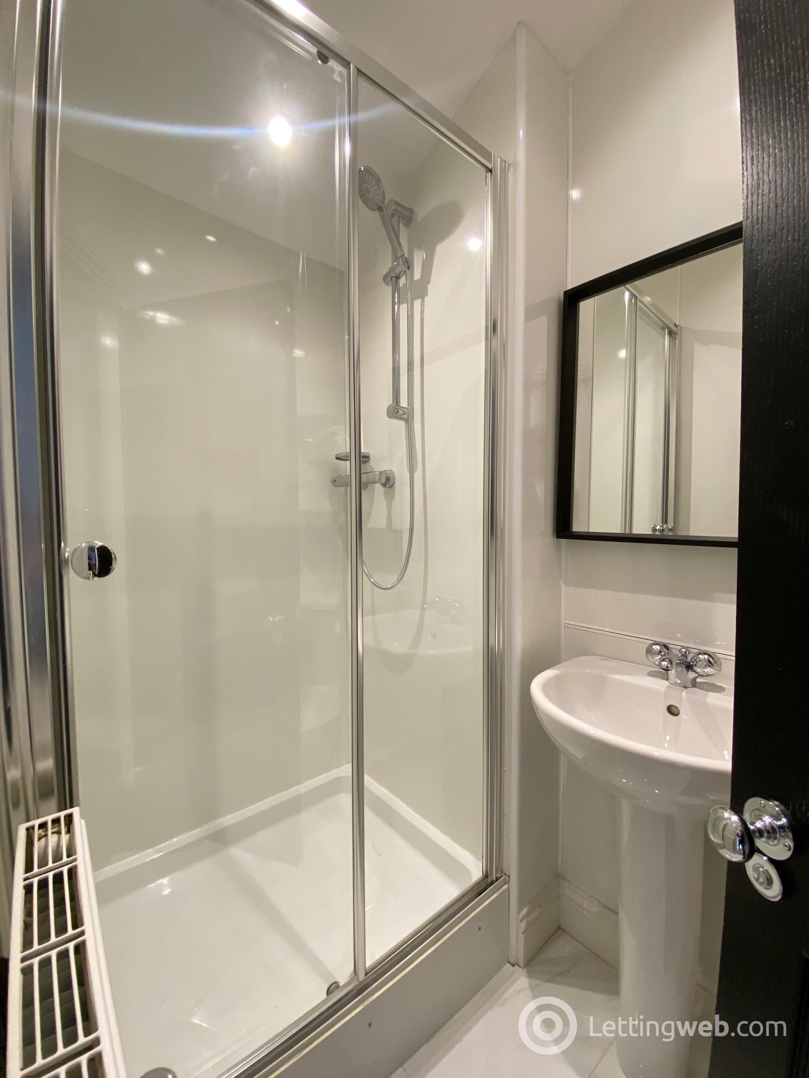 Property to rent in Hamilton Road, Bothwell