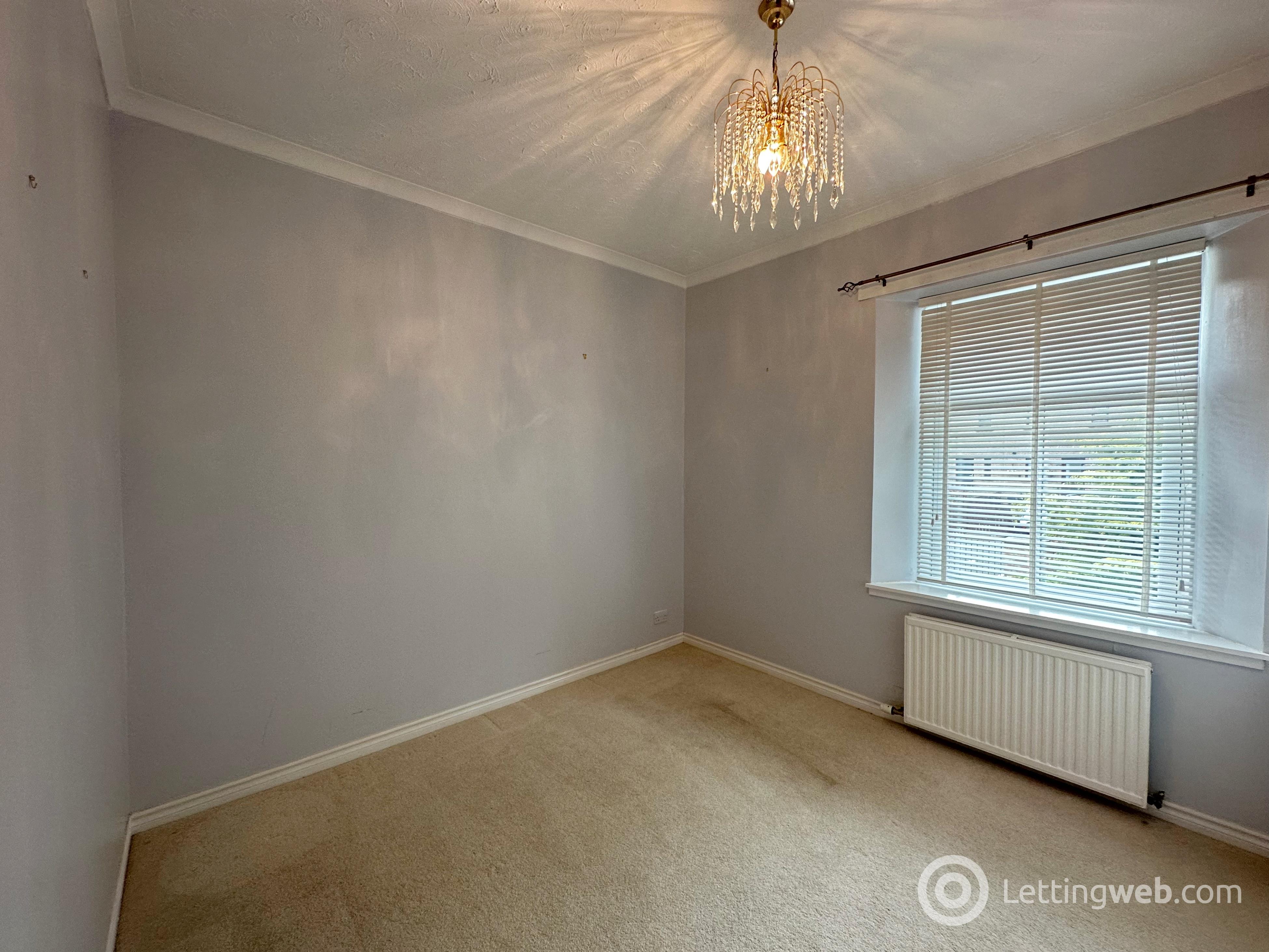 Property to rent in Dunlop Court, Strathaven, ML10 6LW