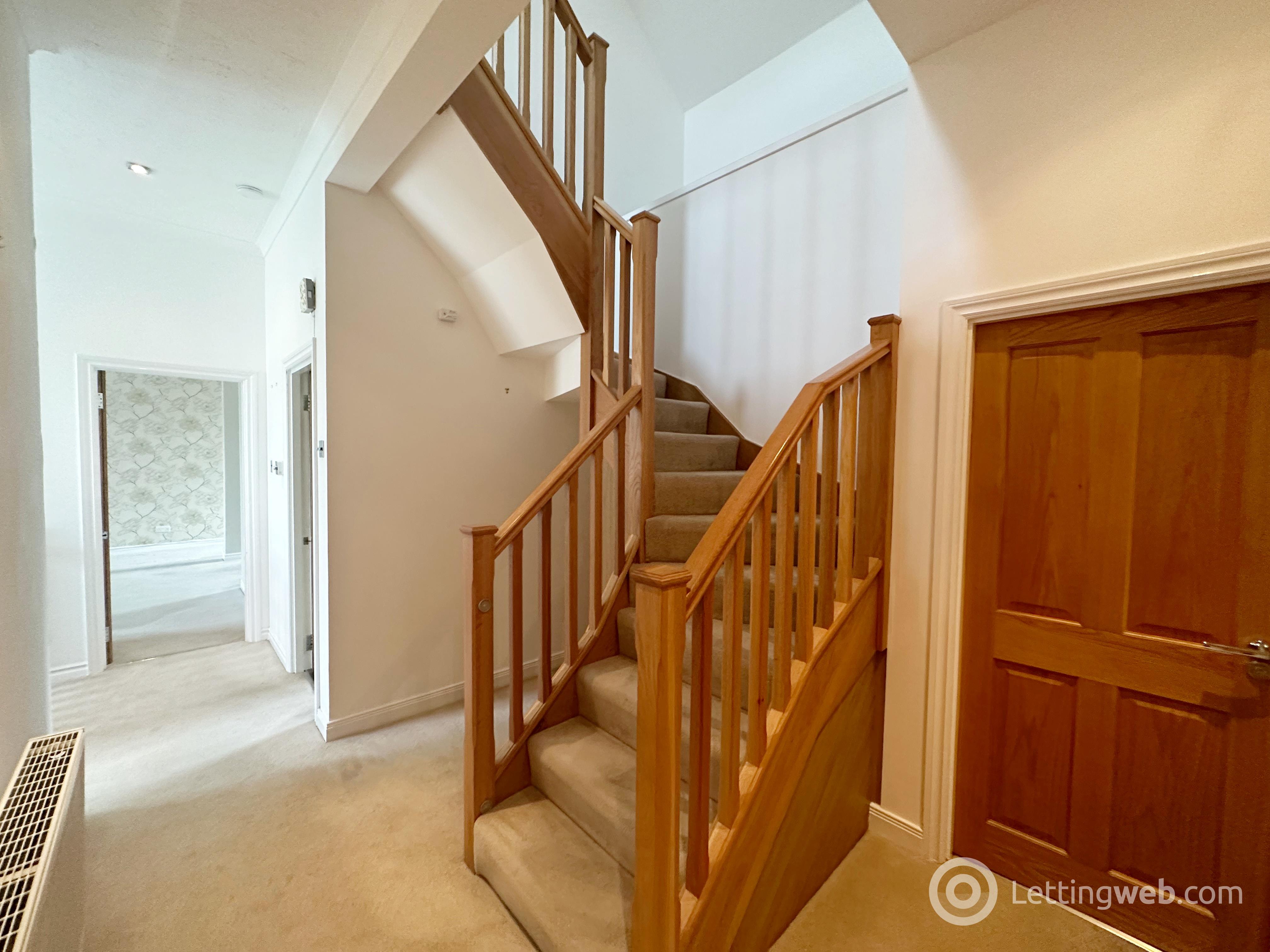 Property to rent in Dunlop Court, Strathaven, ML10 6LW
