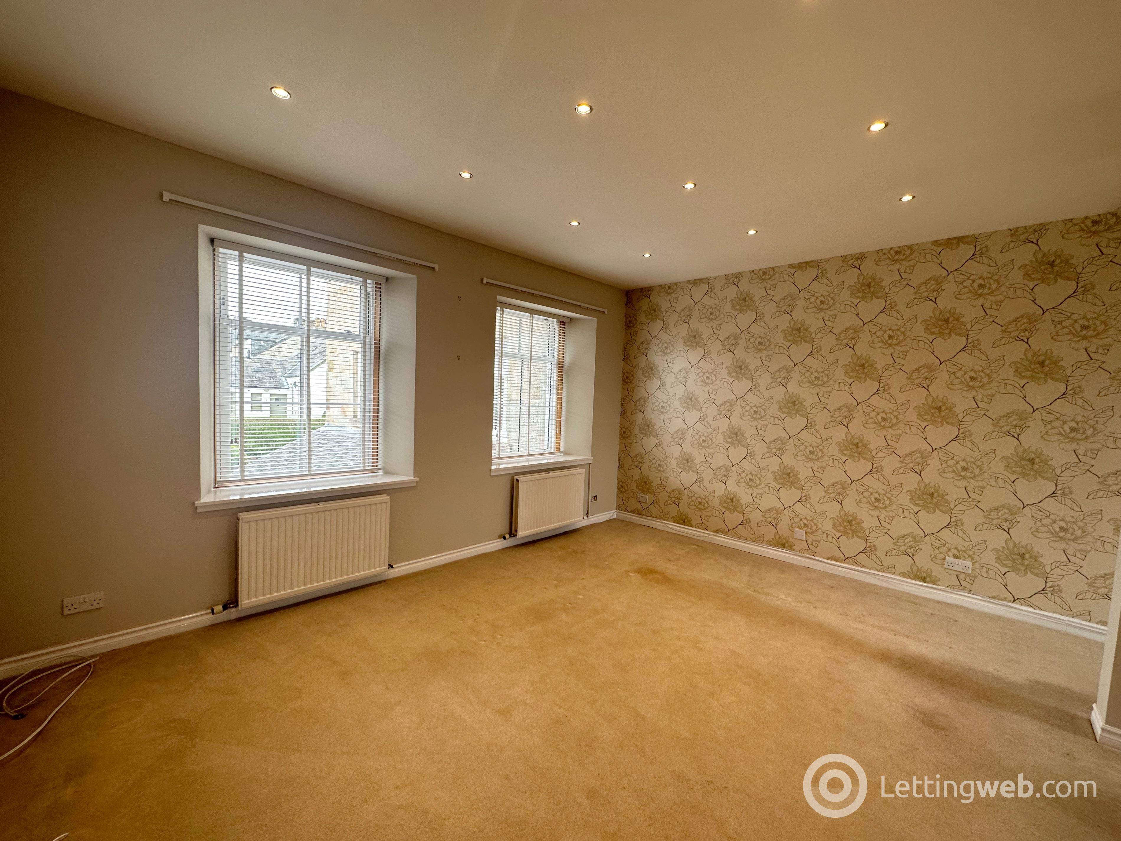Property to rent in Dunlop Court, Strathaven, ML10 6LW