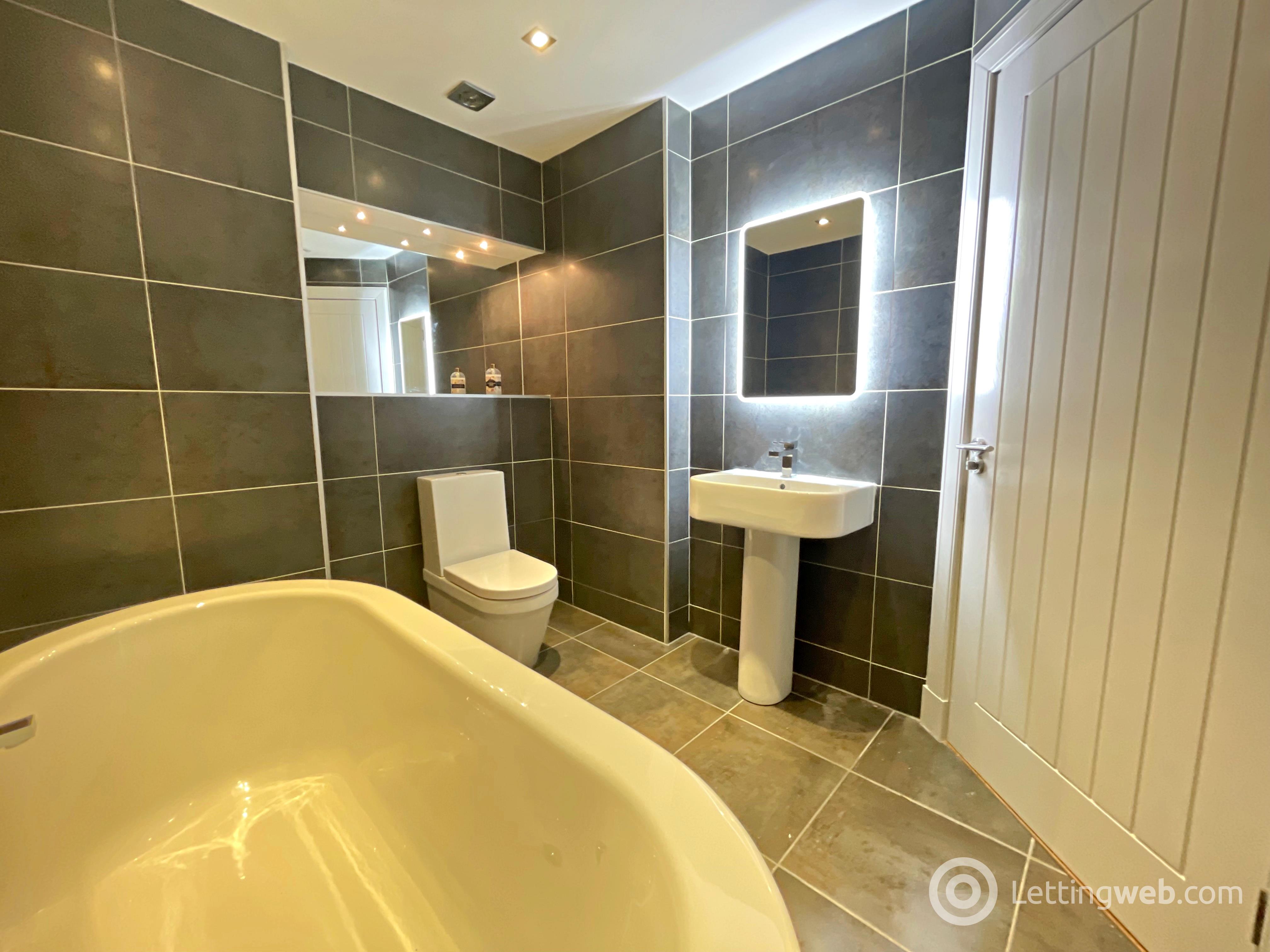 Property to rent in The Fairways, Bothwell, Glasgow, G71 8PB