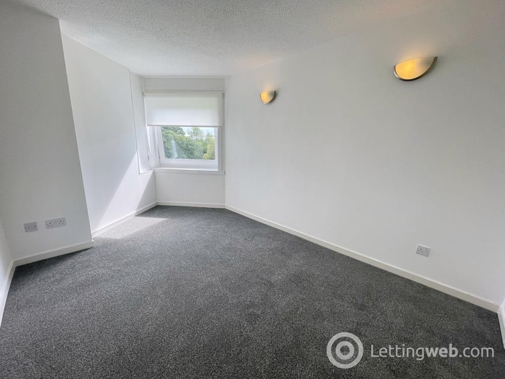 Property to rent in Cadozw House, Hamilton