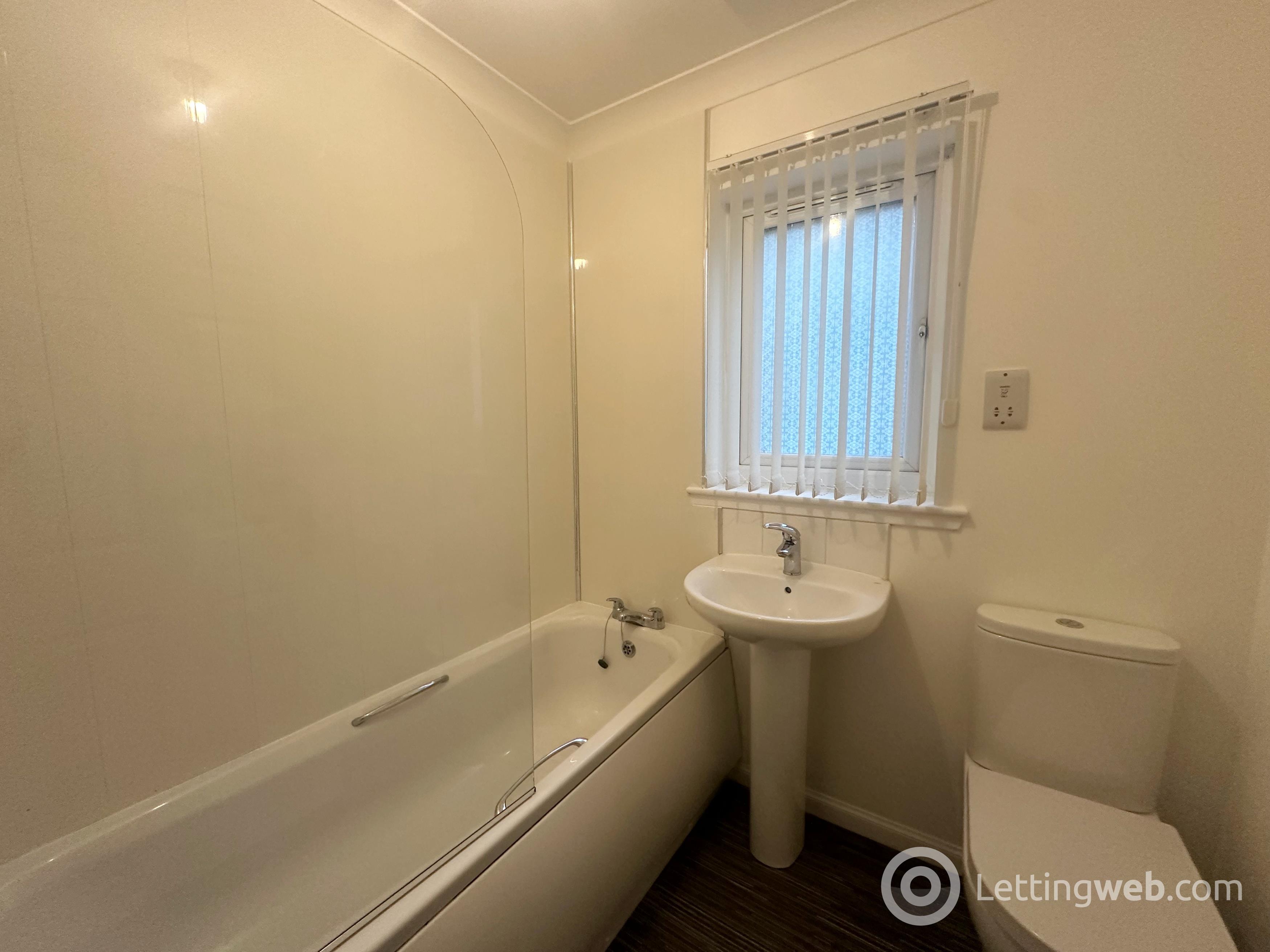 Property to rent in Mill Place, Uddingston, Glasgow, G71 7PG