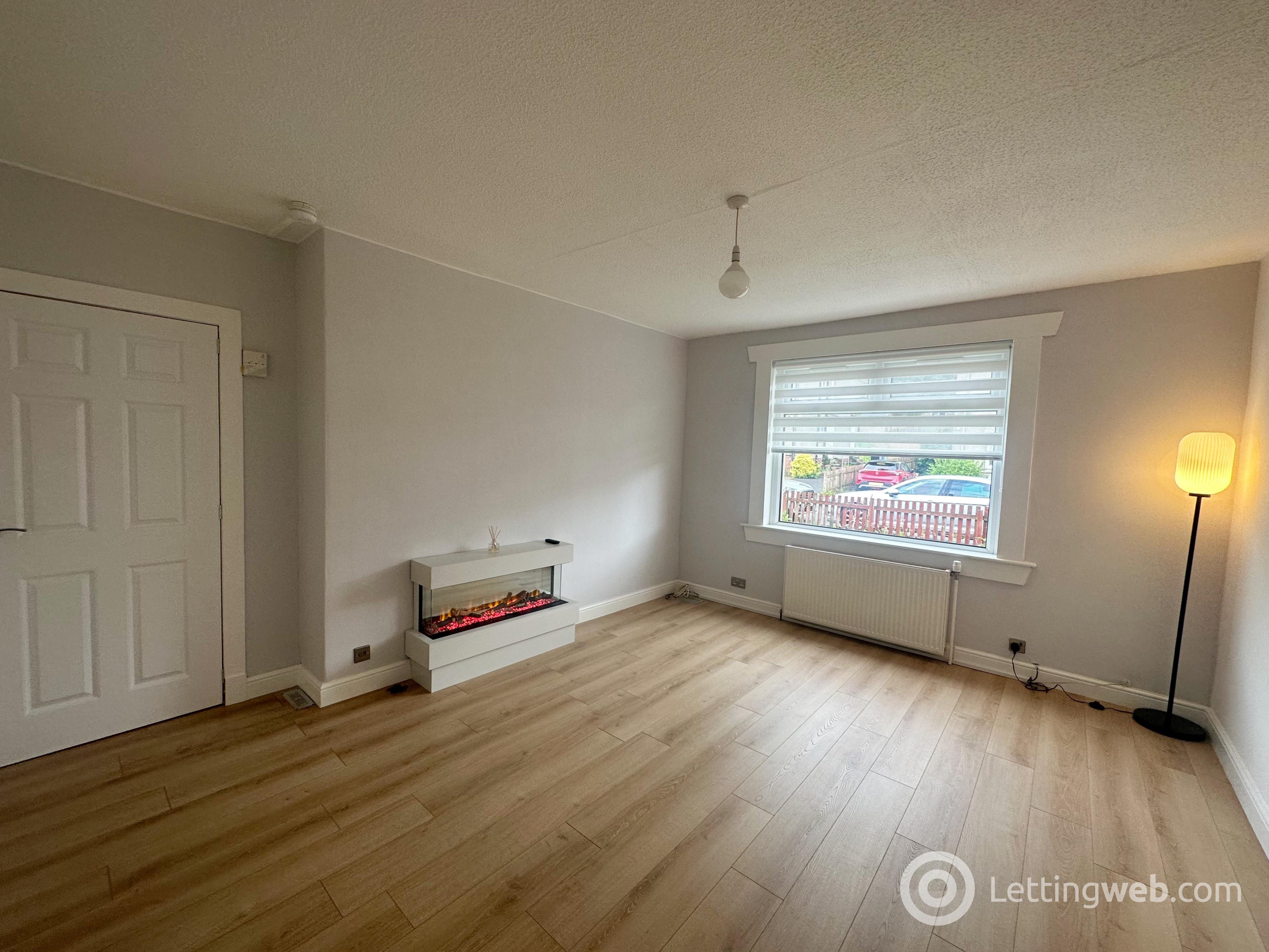 Property to rent in Park Crescent, Strathaven, ML10 6NQ