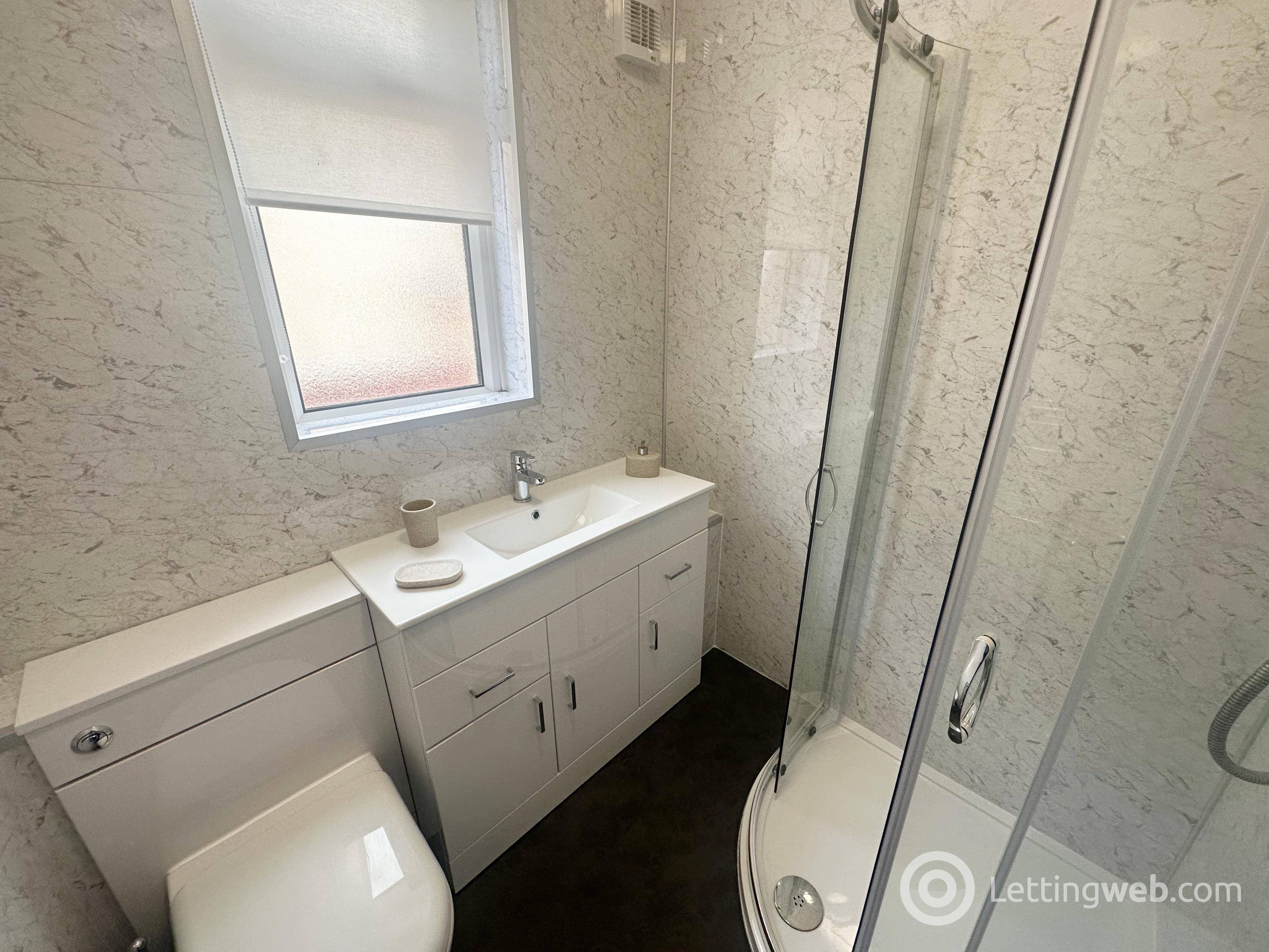 Property to rent in Park Crescent, Strathaven, ML10 6NQ