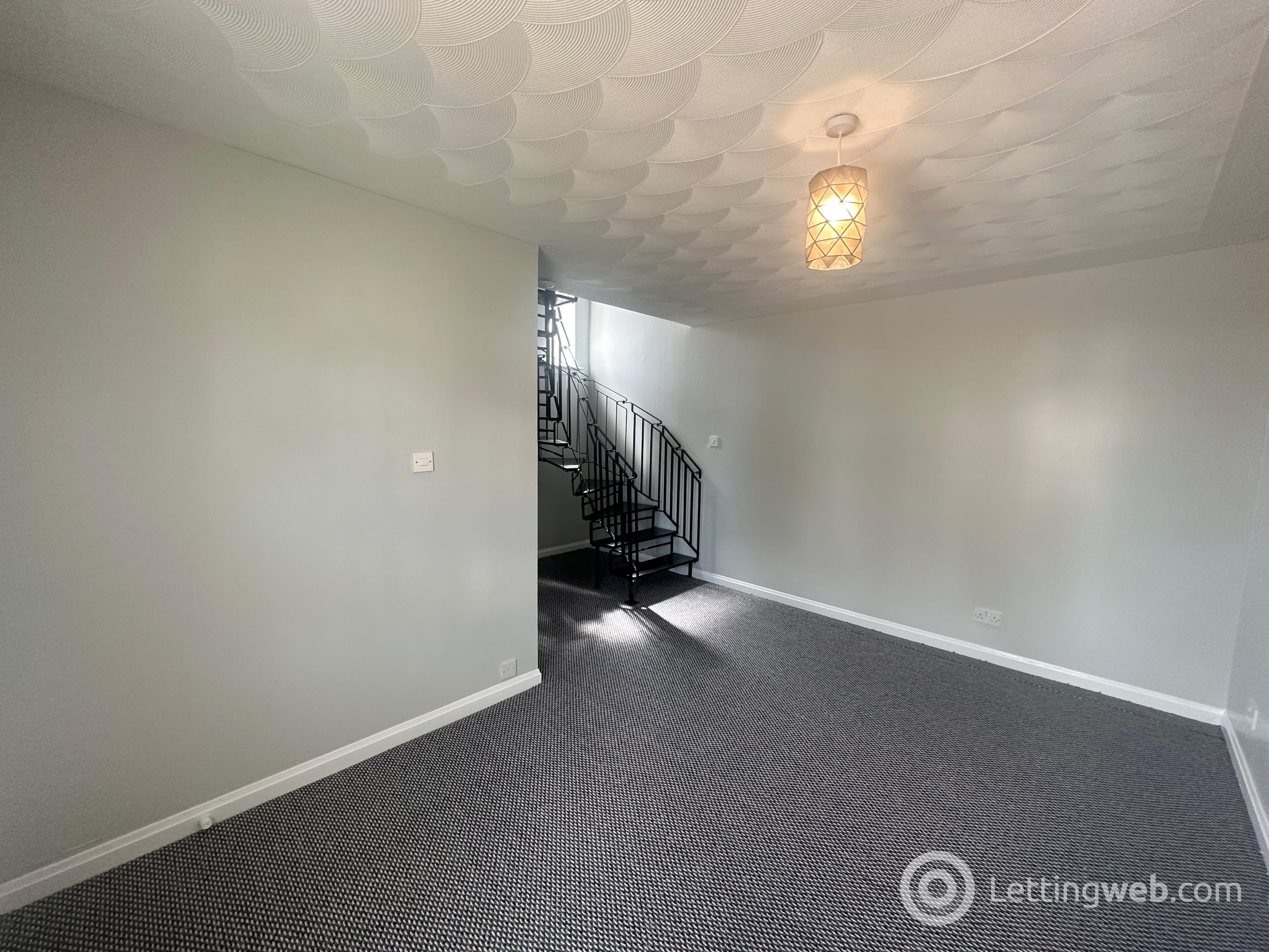 Property to rent in Mossbank Crescent, Motherwell, ML1 5TE