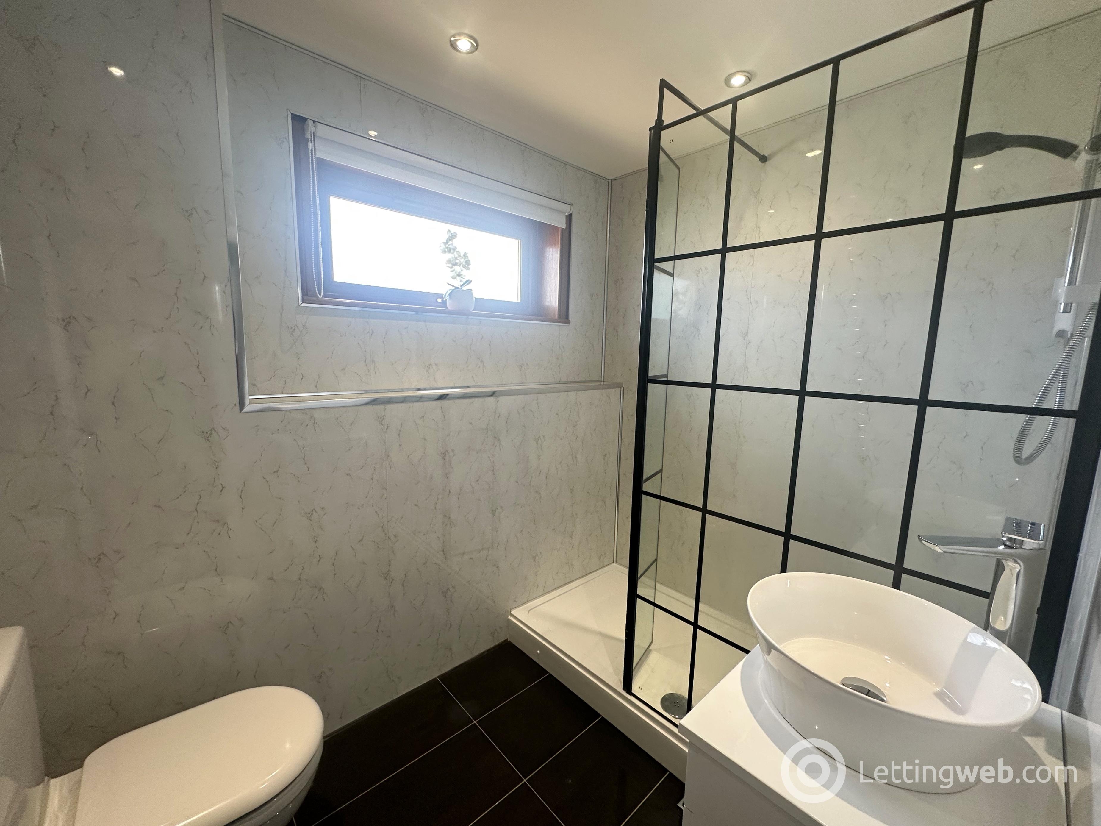 Property to rent in Mossbank Crescent, Motherwell, ML1 5TE
