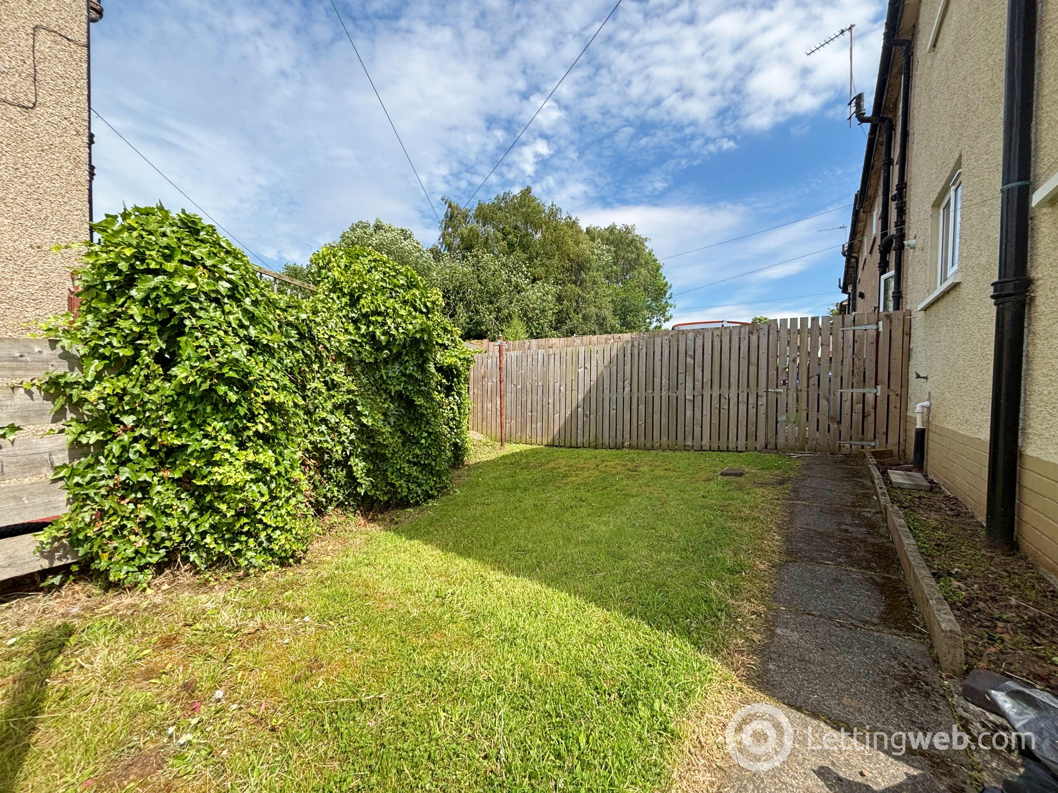 Property to rent in Marswood Green, Hamilton