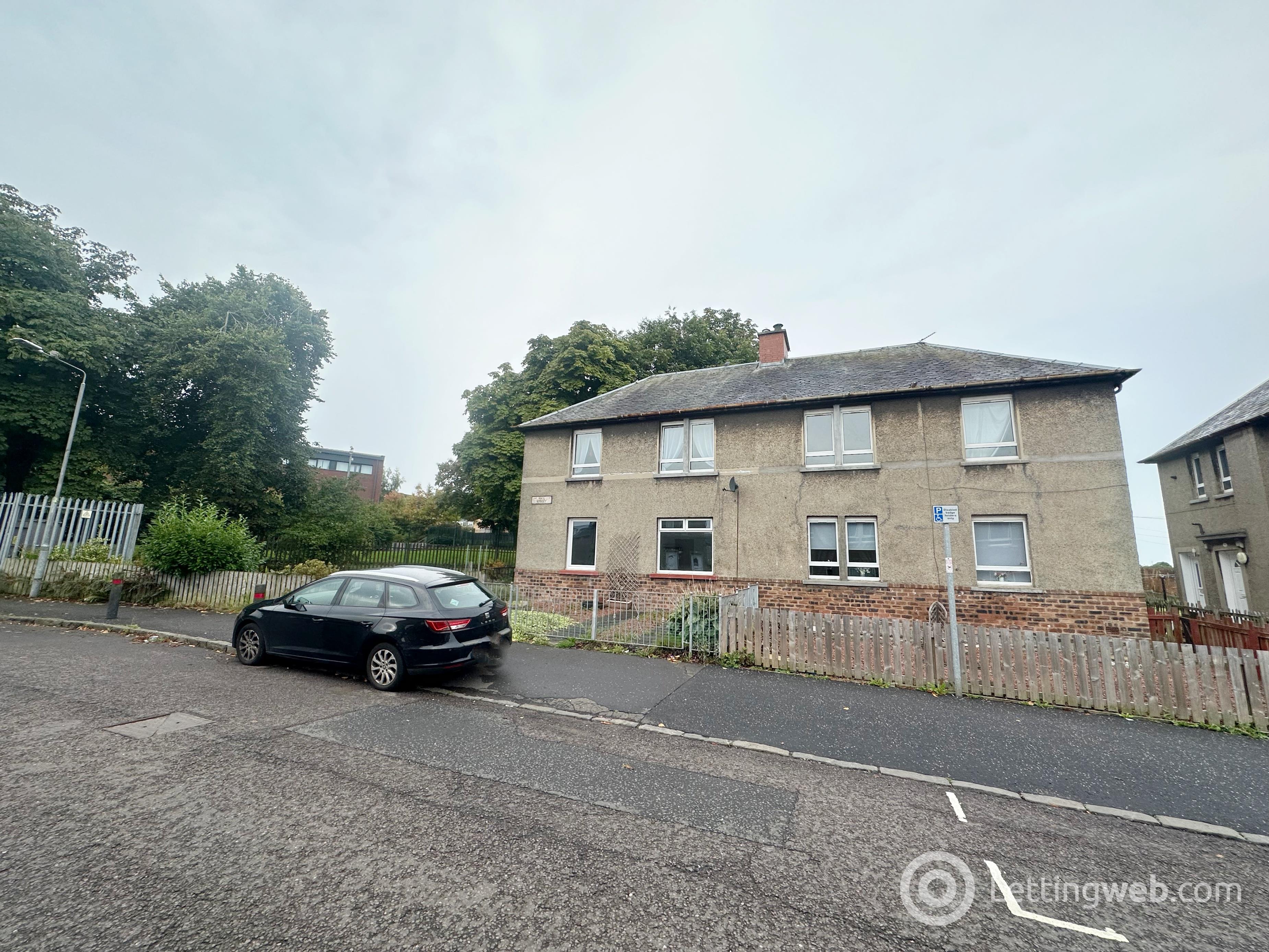 Property to rent in Hall Street, Hamilton, ML3 6RZ