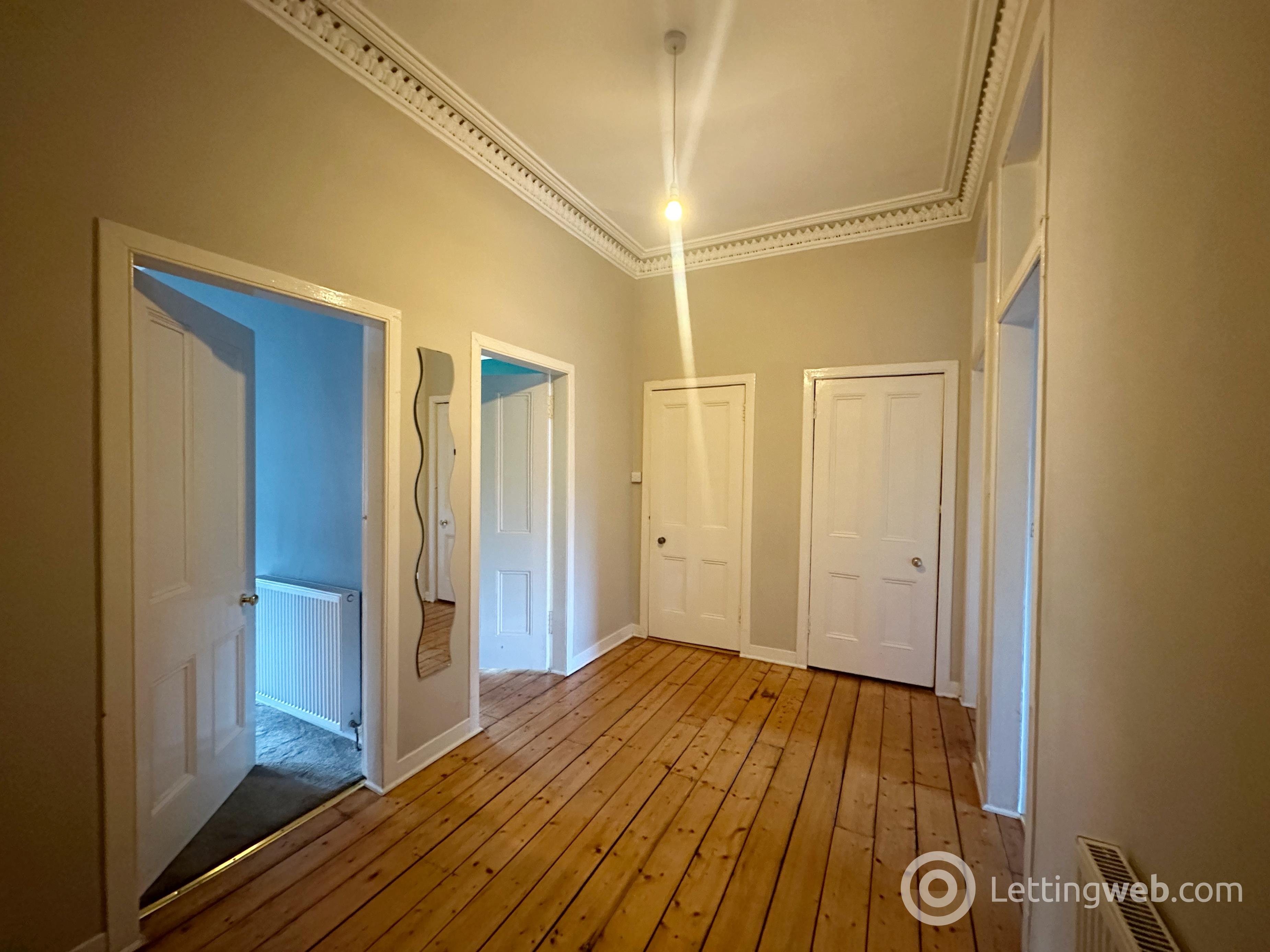 Property to rent in 3/2, 28 Albert Avenue, Glasgow, G42 8RE