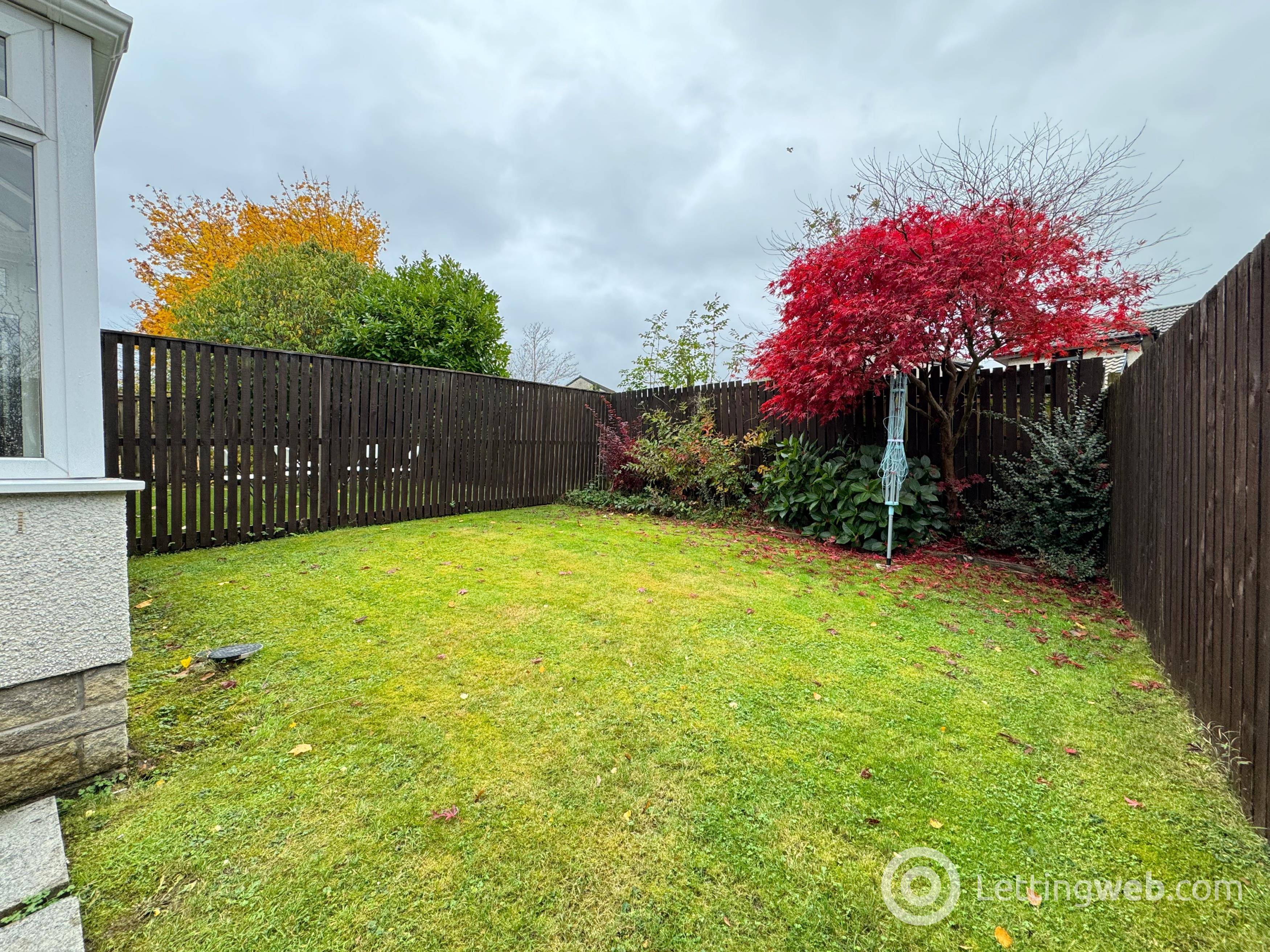 Property to rent in Meadow Rise, Newton Mearns, Glasgow, G77 6SE