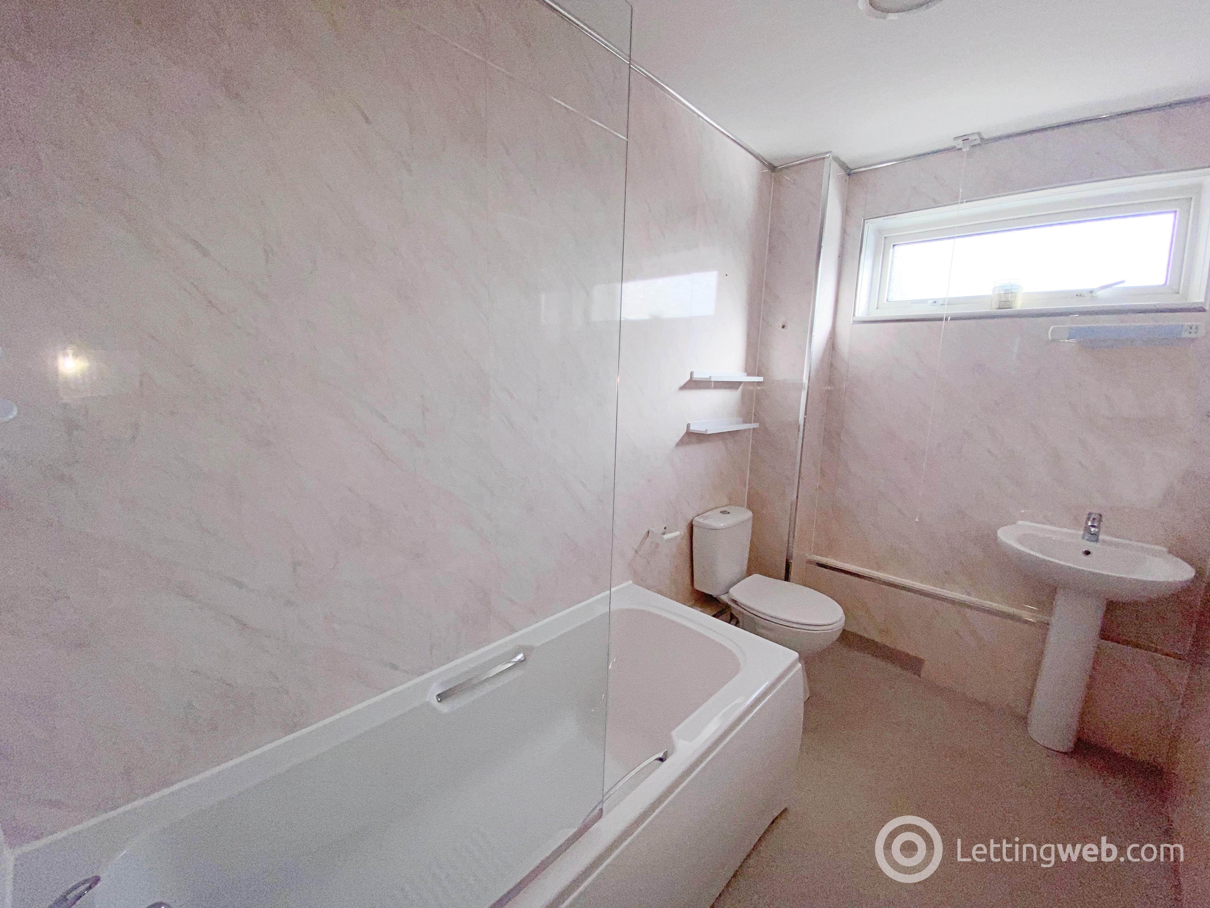 Property to rent in Langside Court, Bothwell, Glasgow, G71 8NS