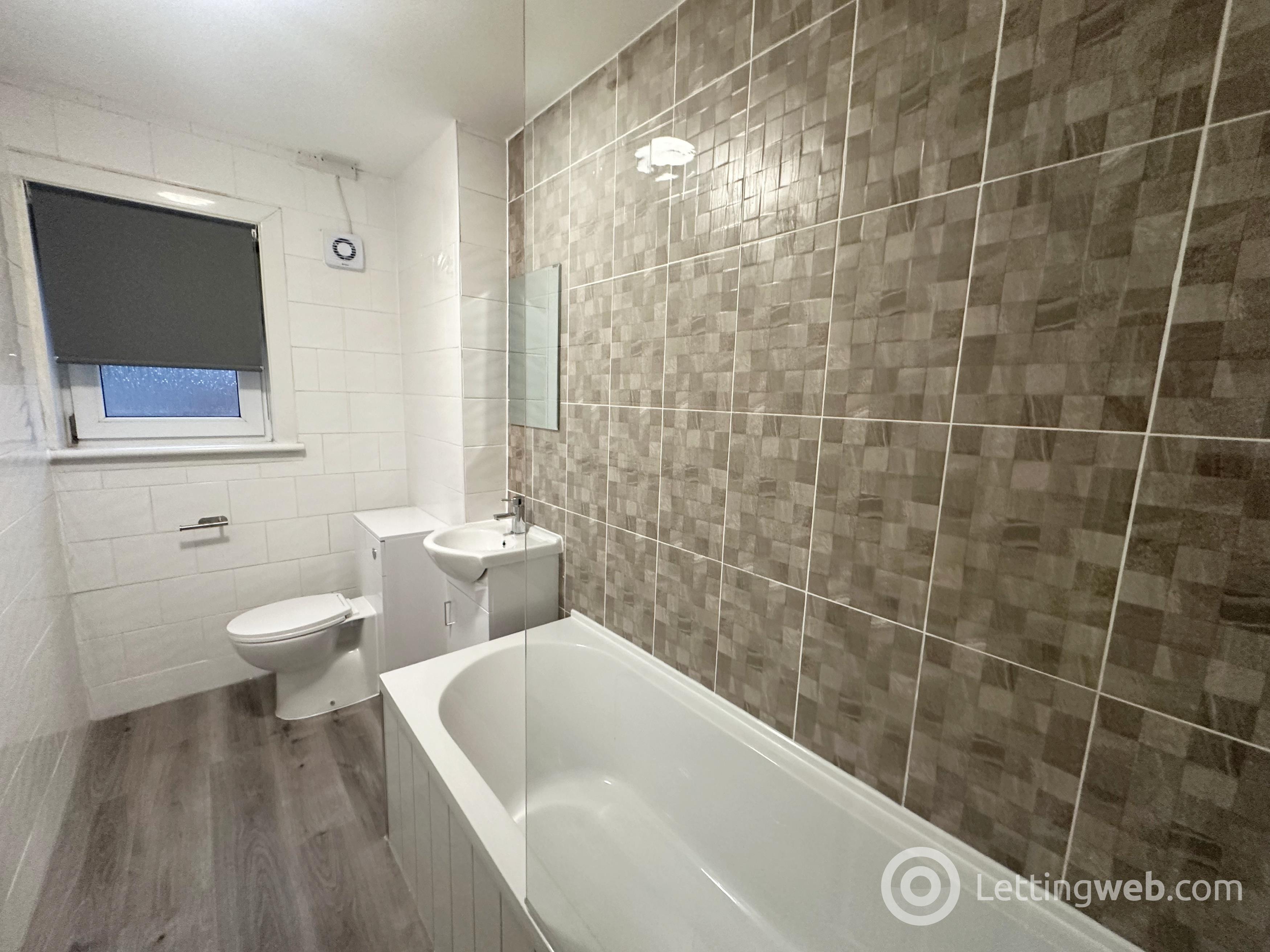 Property to rent in Holyrood Street, Hamilton, ML3 0NG