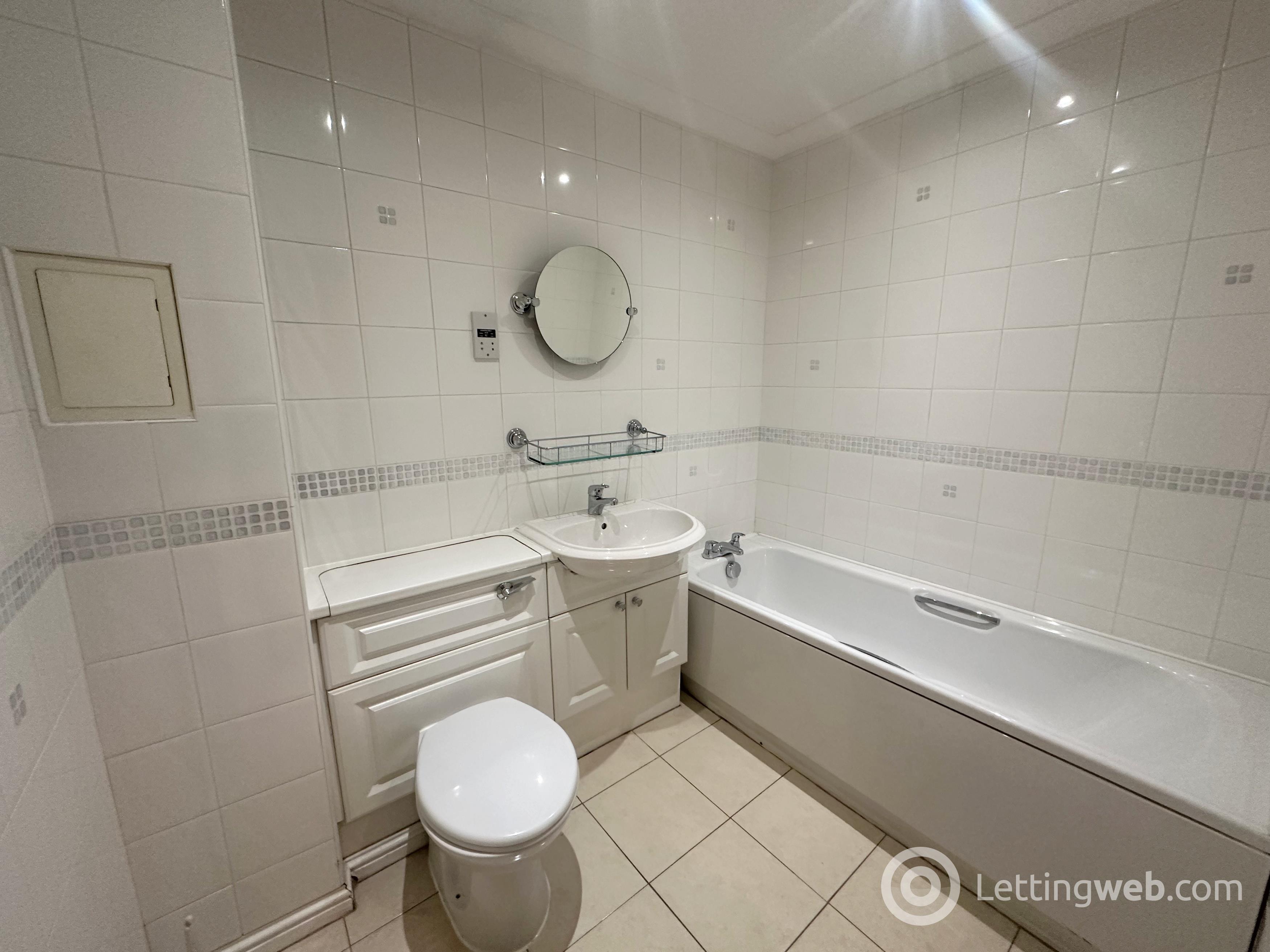 Property to rent in Edward Place, Stepps, Glasgow, G33 6EN