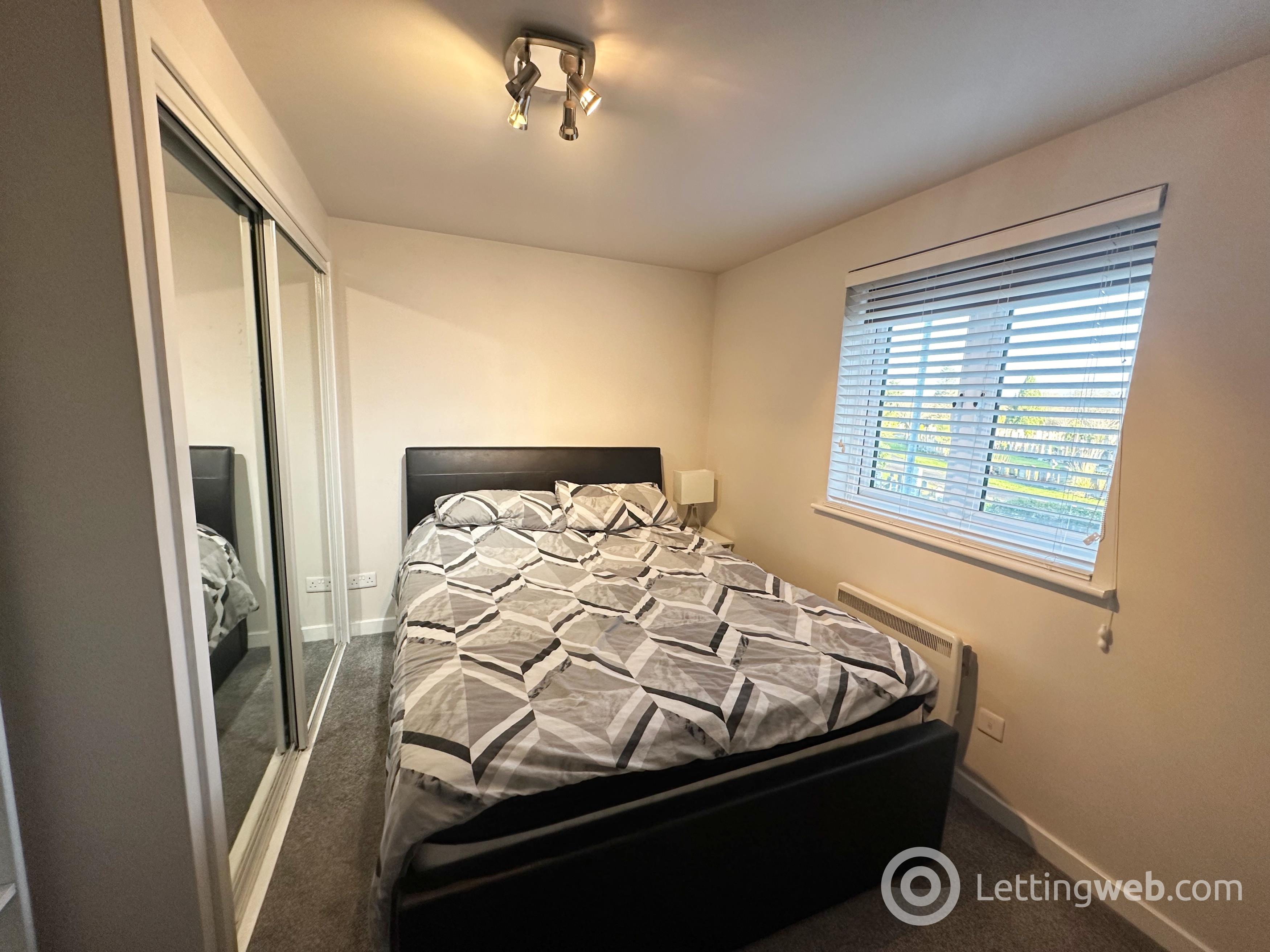 Property to rent in West Wellhall Wynd, Hamilton, ML3 9GA