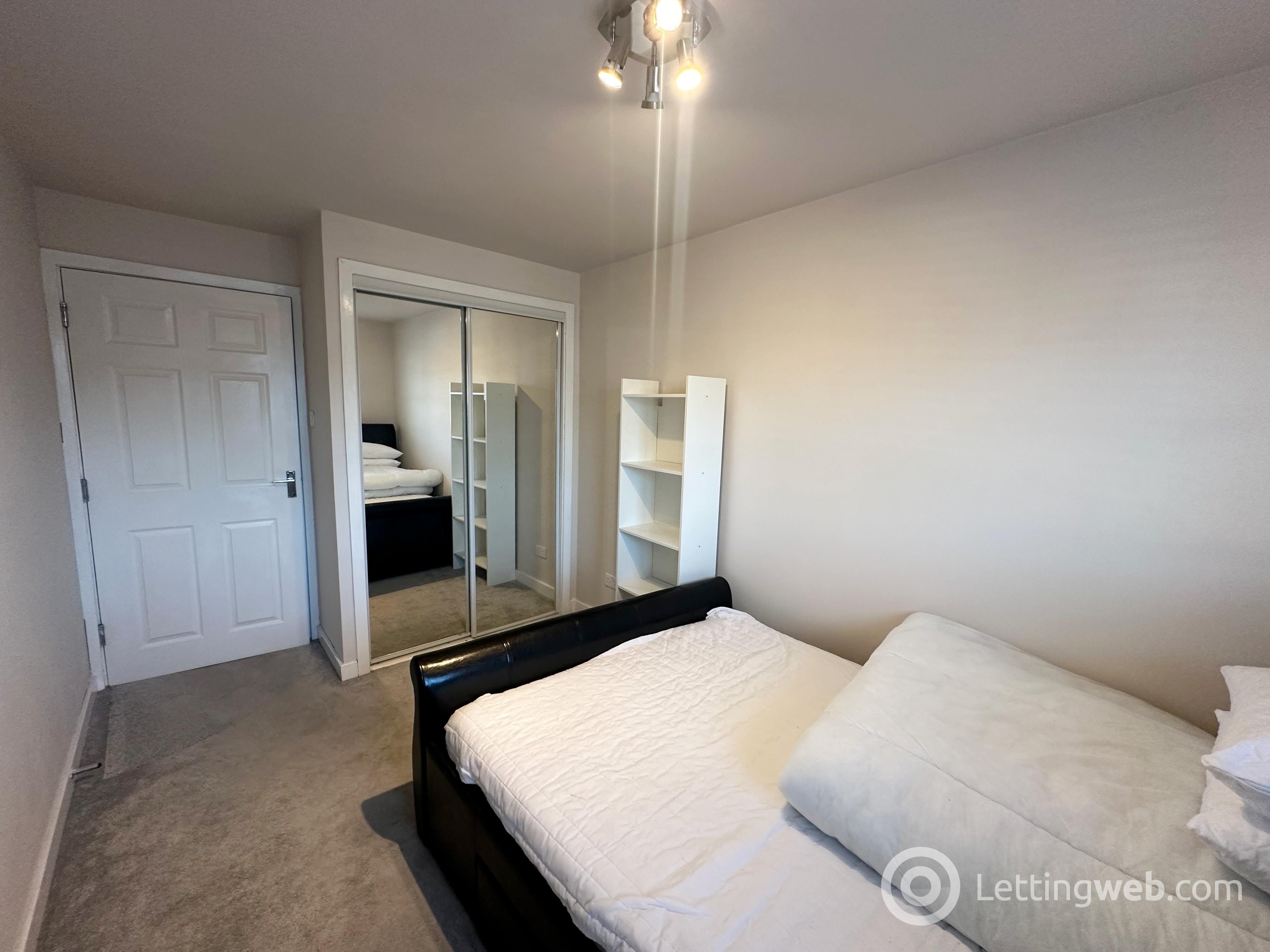 Property to rent in West Wellhall Wynd, Hamilton, ML3 9GA