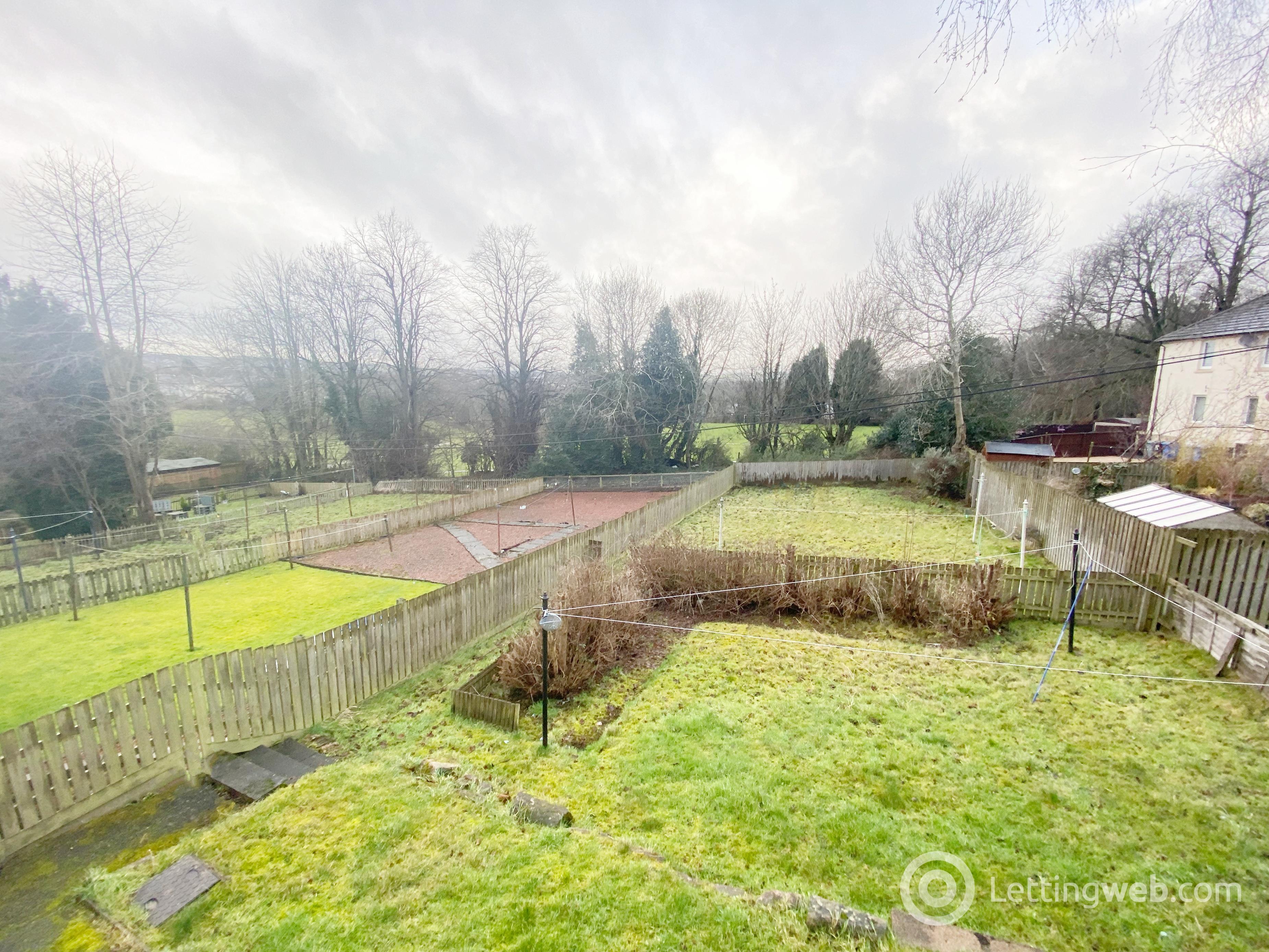 Property to rent in 6 Clyde Terrace, Bothwell, Glasgow, G71 8DX