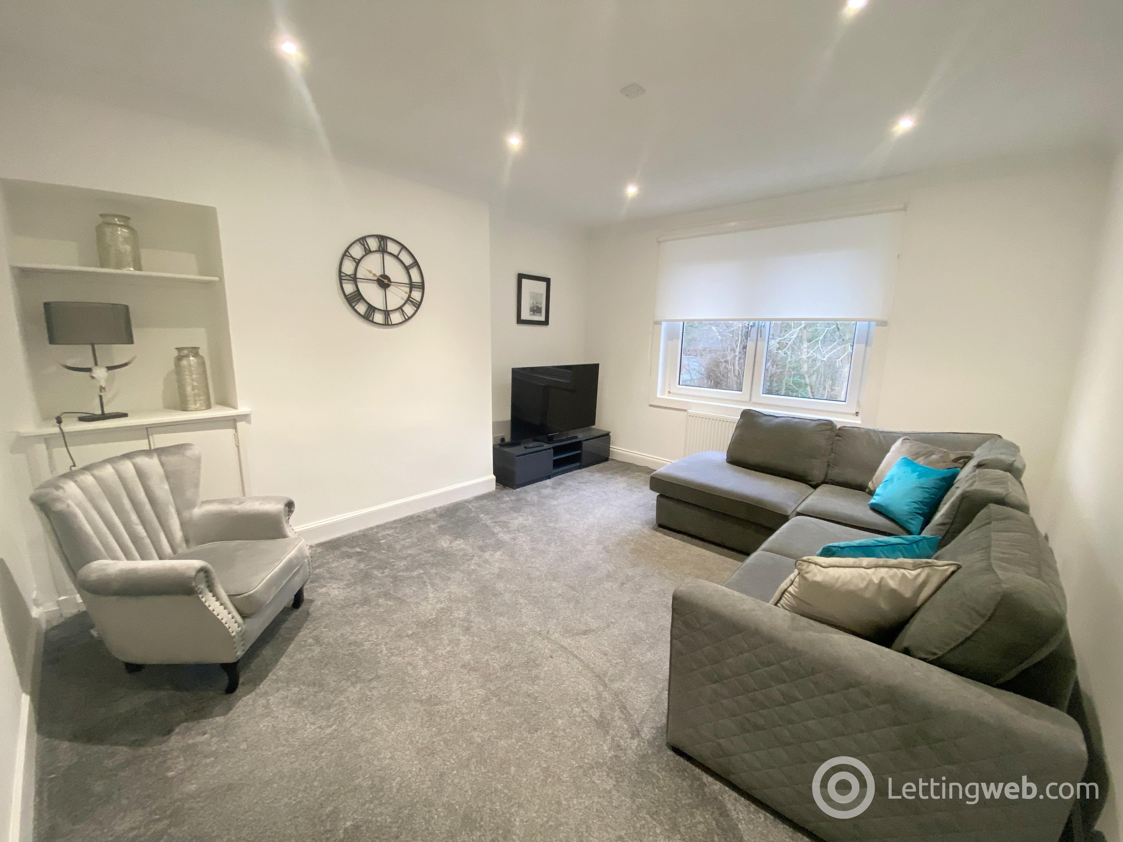 Property to rent in 6 Clyde Terrace, Bothwell, Glasgow, G71 8DX
