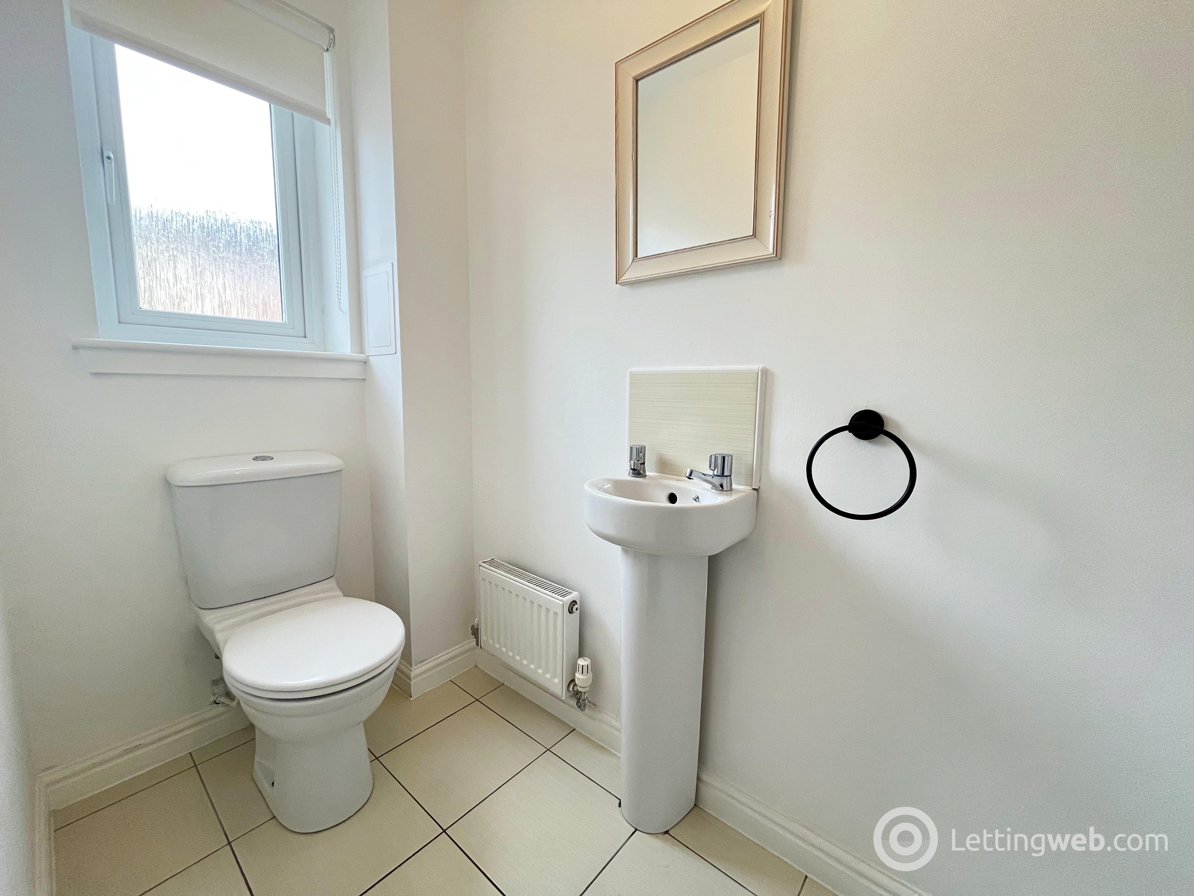 Property to rent in Valleyfield Crescent, Ferniegair, Hamilton
