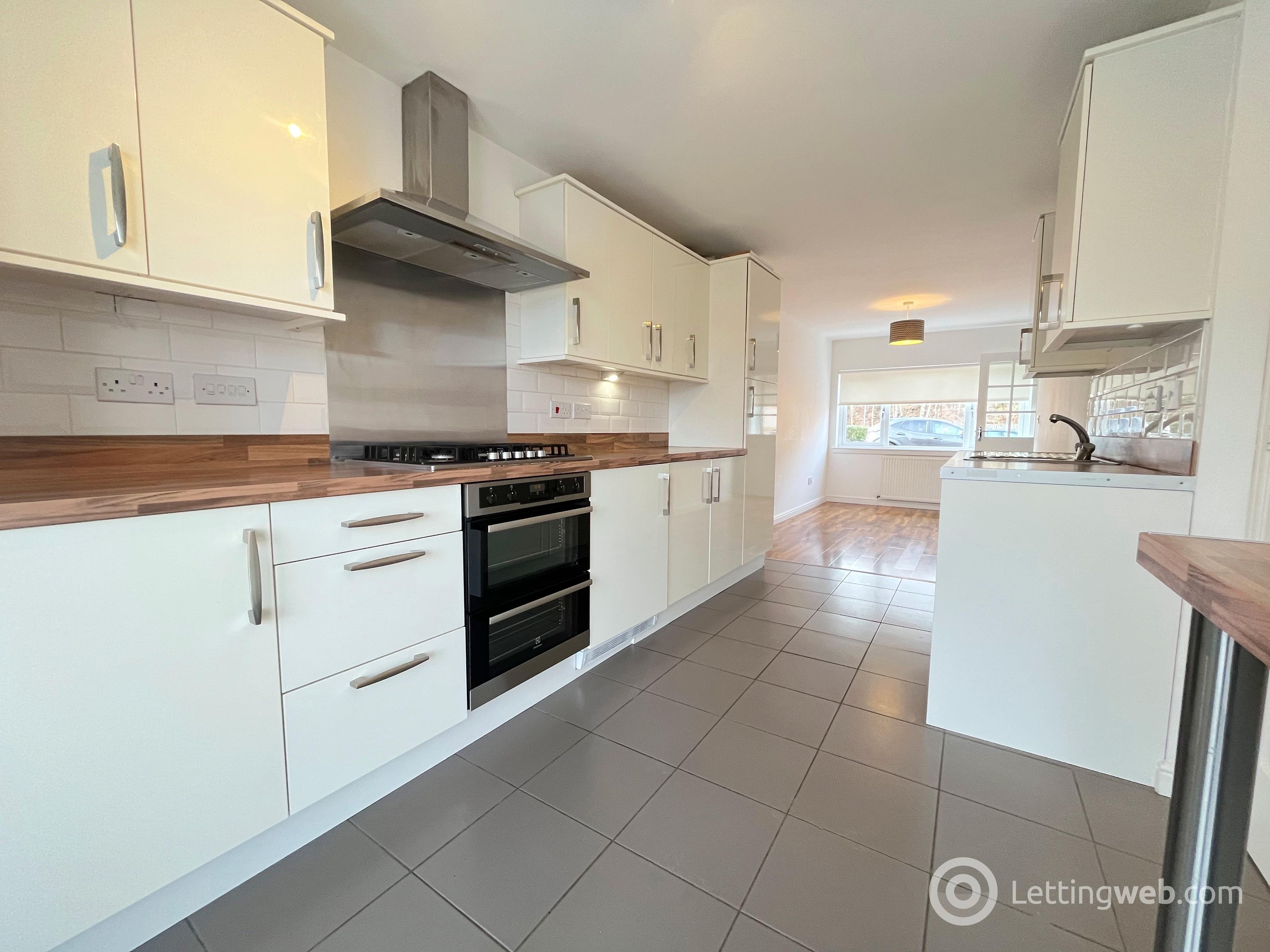 Property to rent in Valleyfield Crescent, Ferniegair, Hamilton