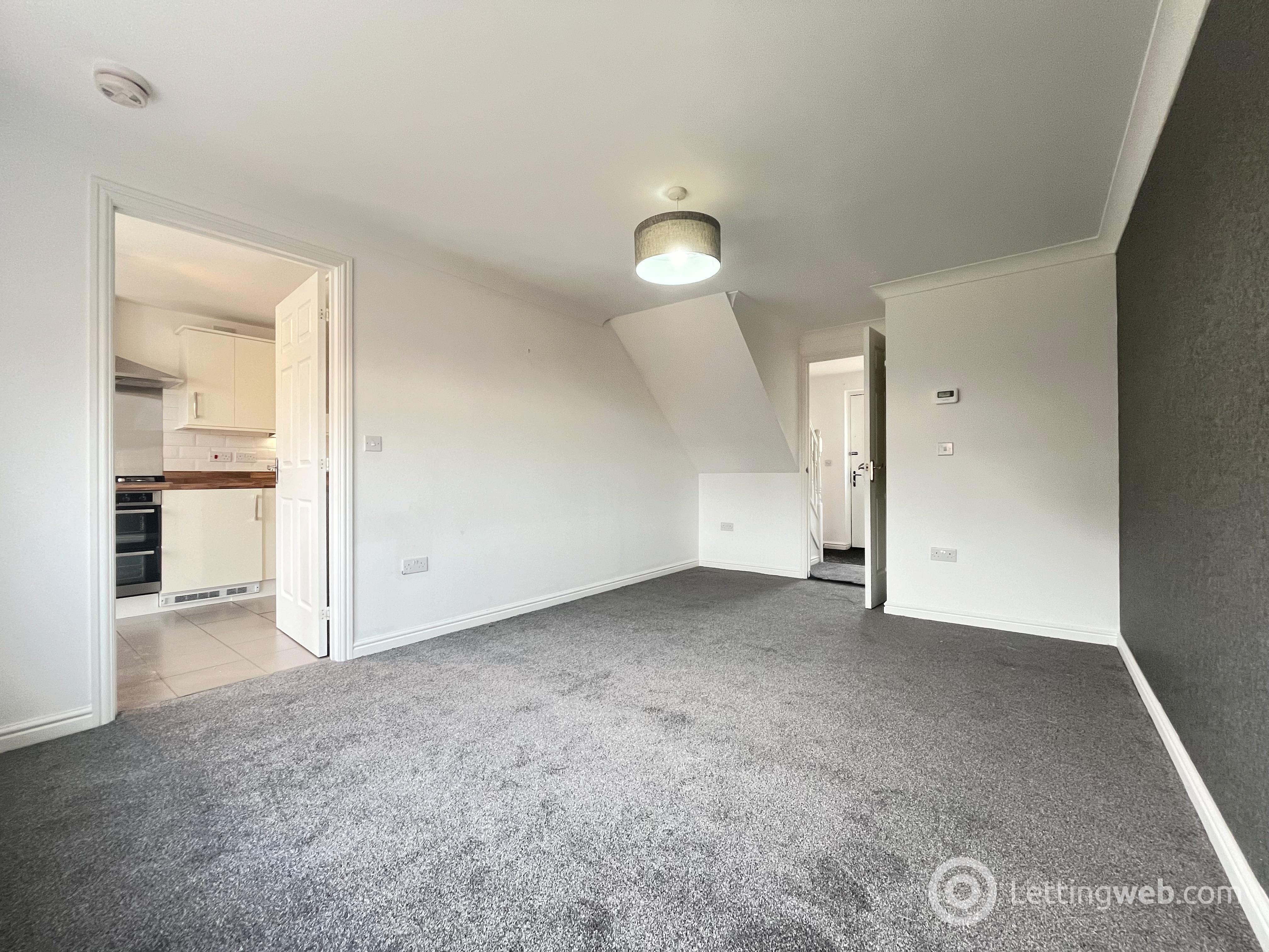 Property to rent in Valleyfield Crescent, Ferniegair, Hamilton