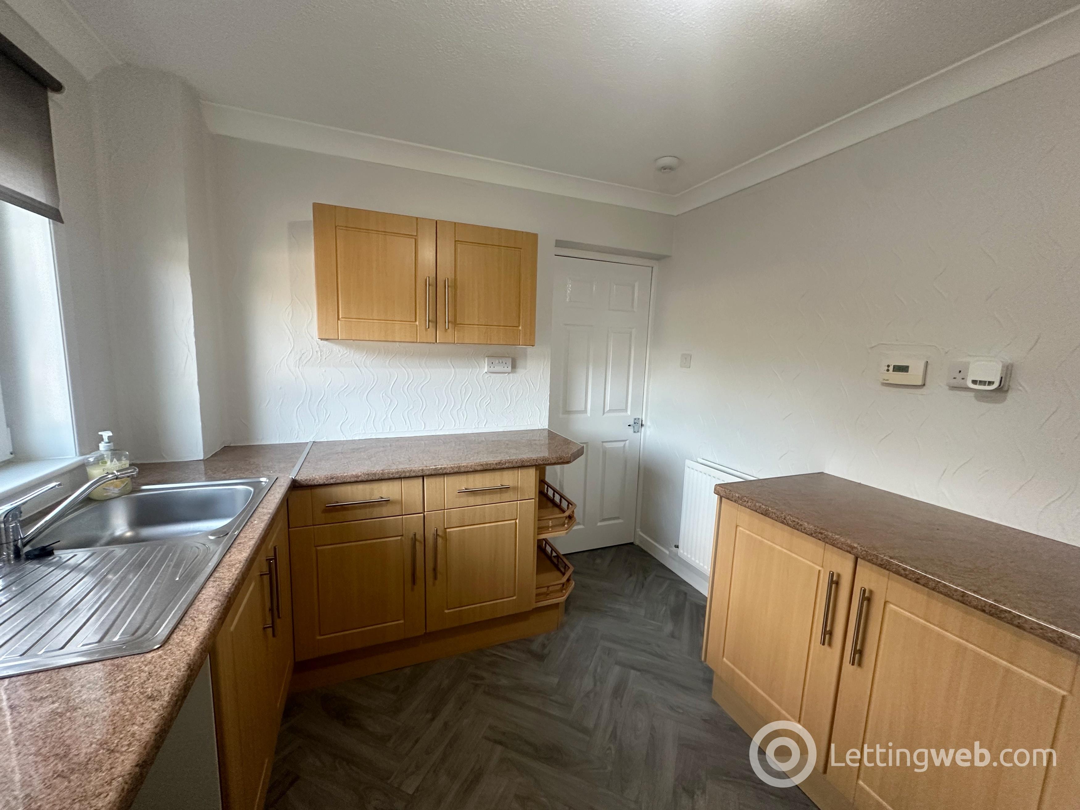 Property to rent in Forrest Street, Airdrie, ML6 7AE