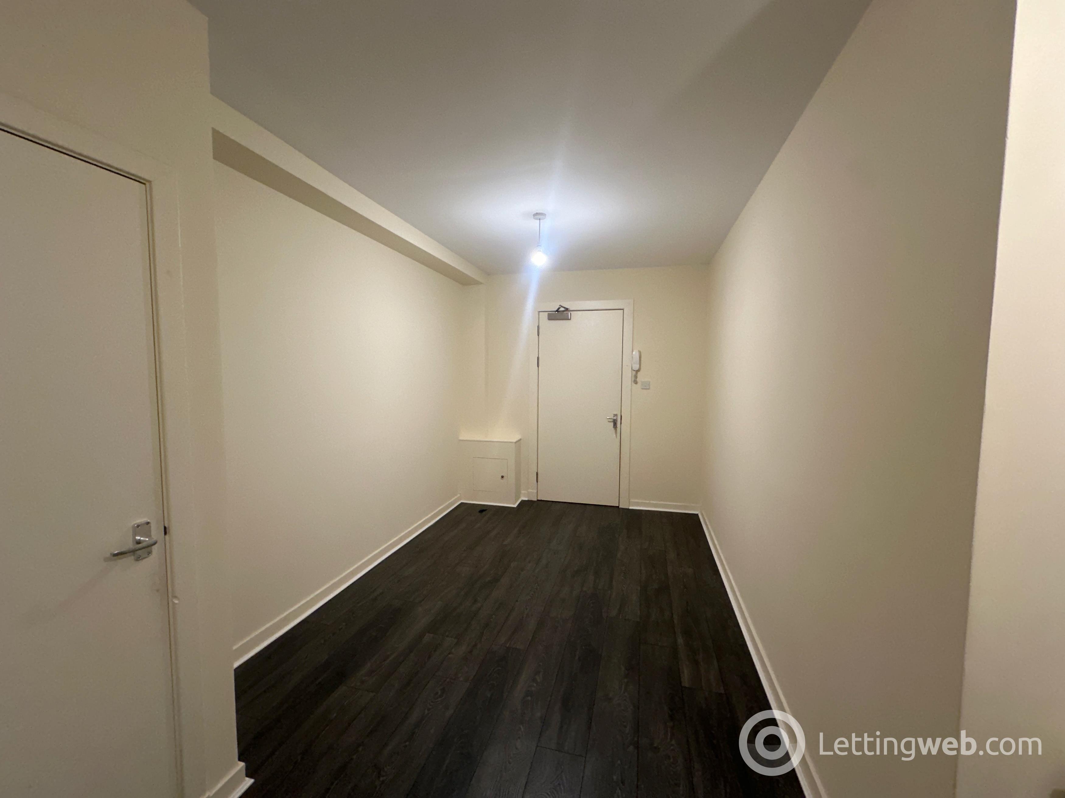 Property to rent in Young Street, Wishaw, ML2 8HJ