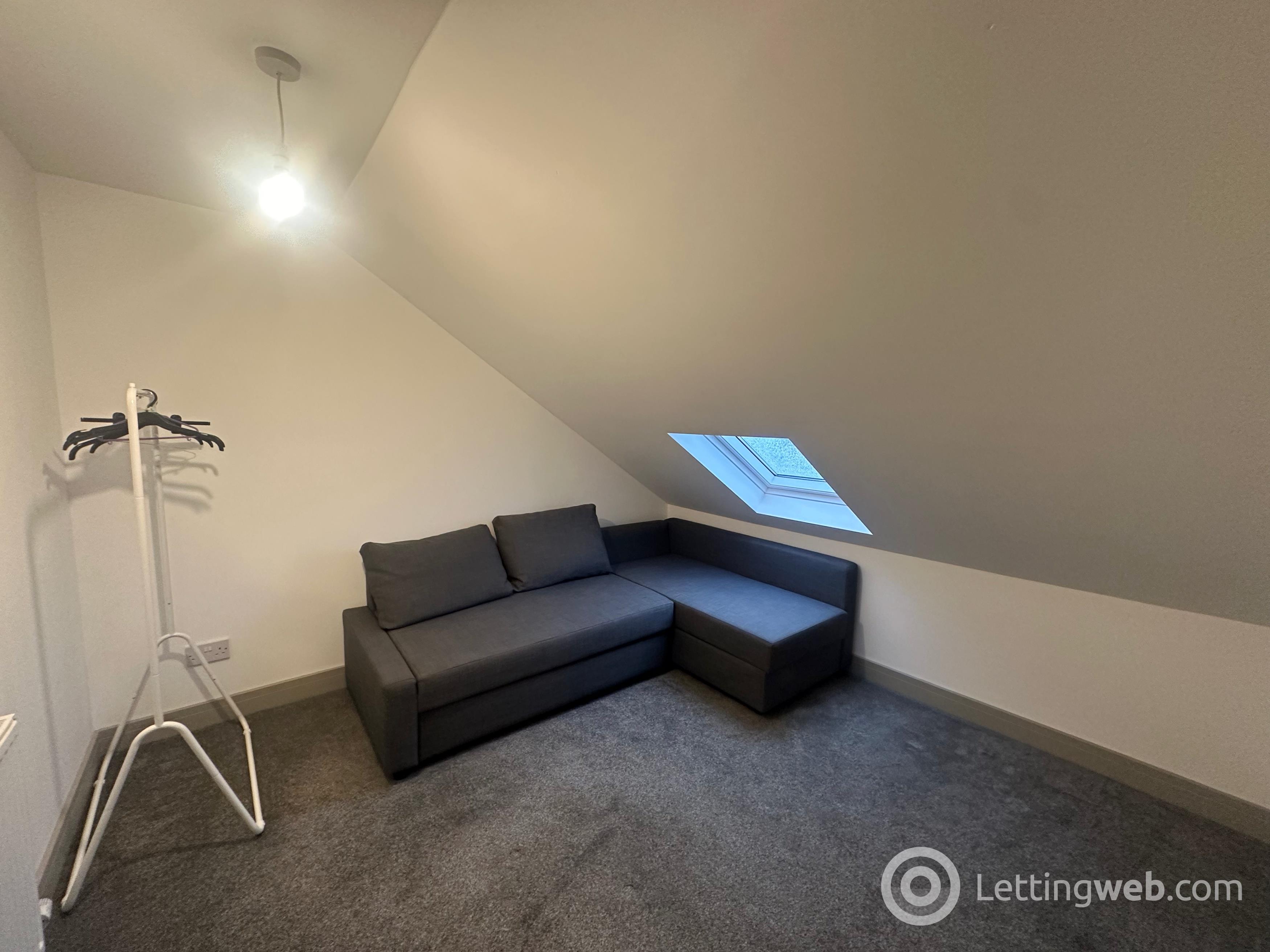 Property to rent in Commercial Road, Strathaven, ML10 6LX
