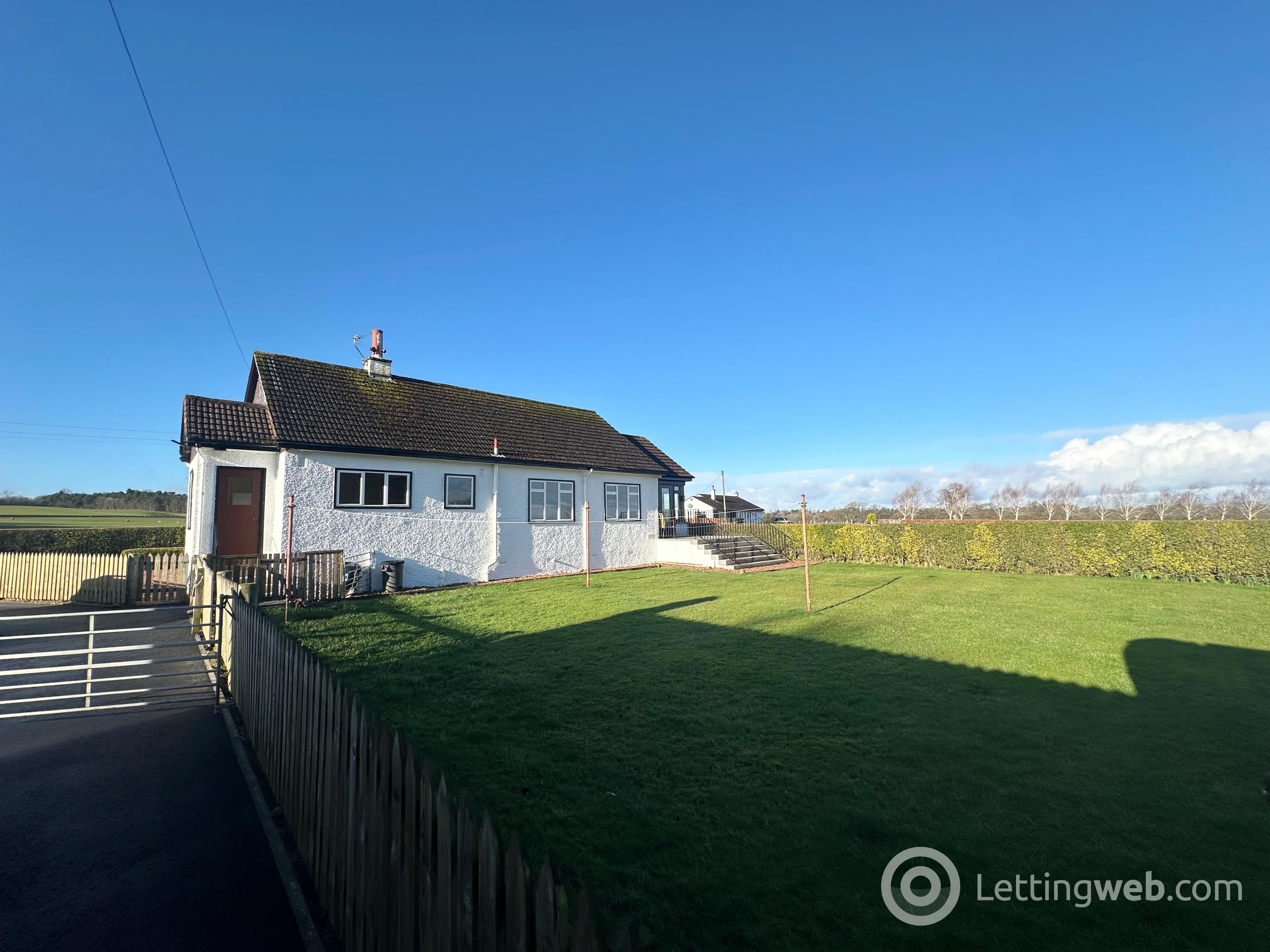 Property to rent in The Cottage, High Parks Farm, Hamilton, ML3 7UQ