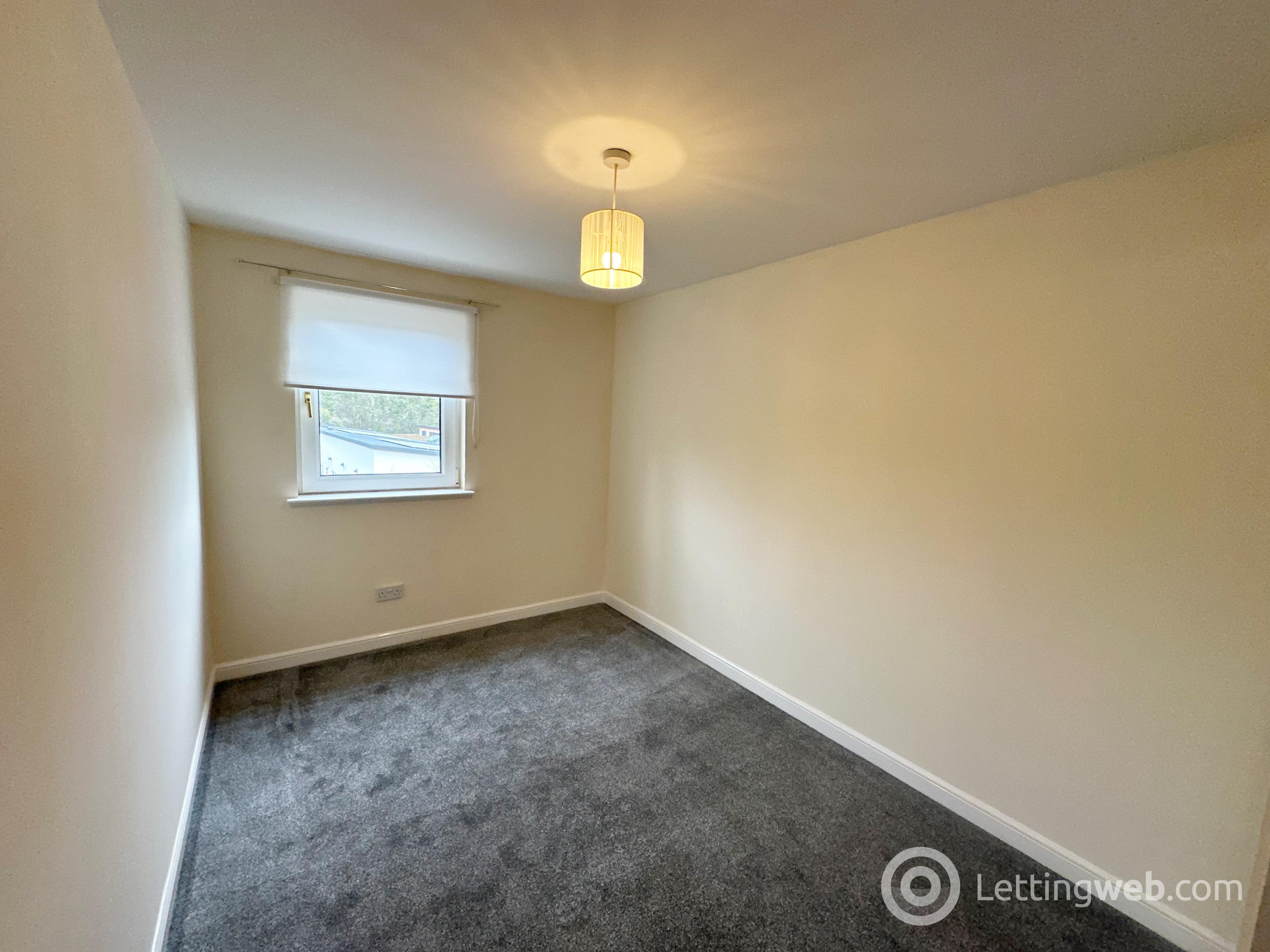 Property to rent in Woodburn Park, Hamilton, ML3 6AL