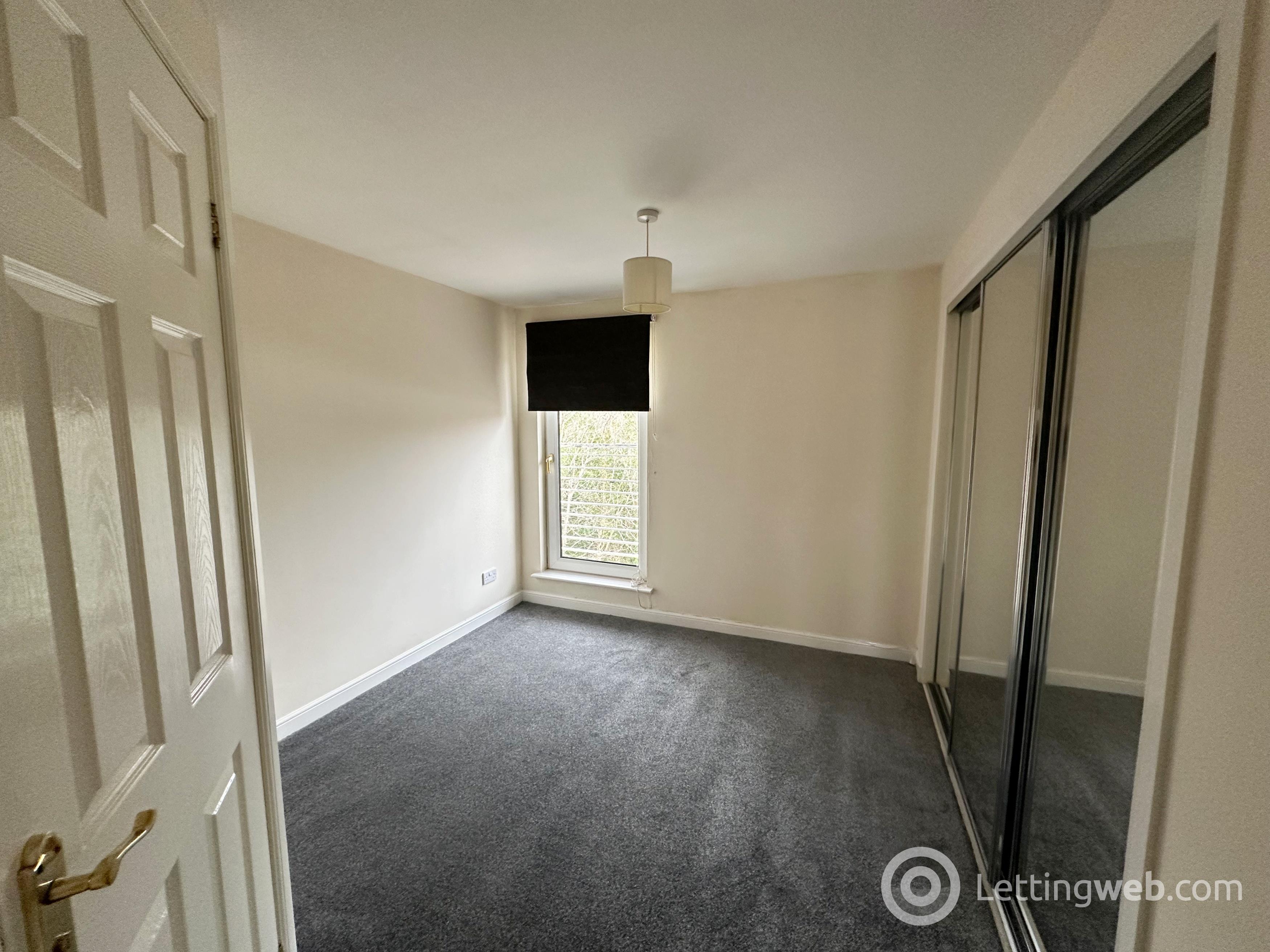Property to rent in Woodburn Park, Hamilton, ML3 6AL
