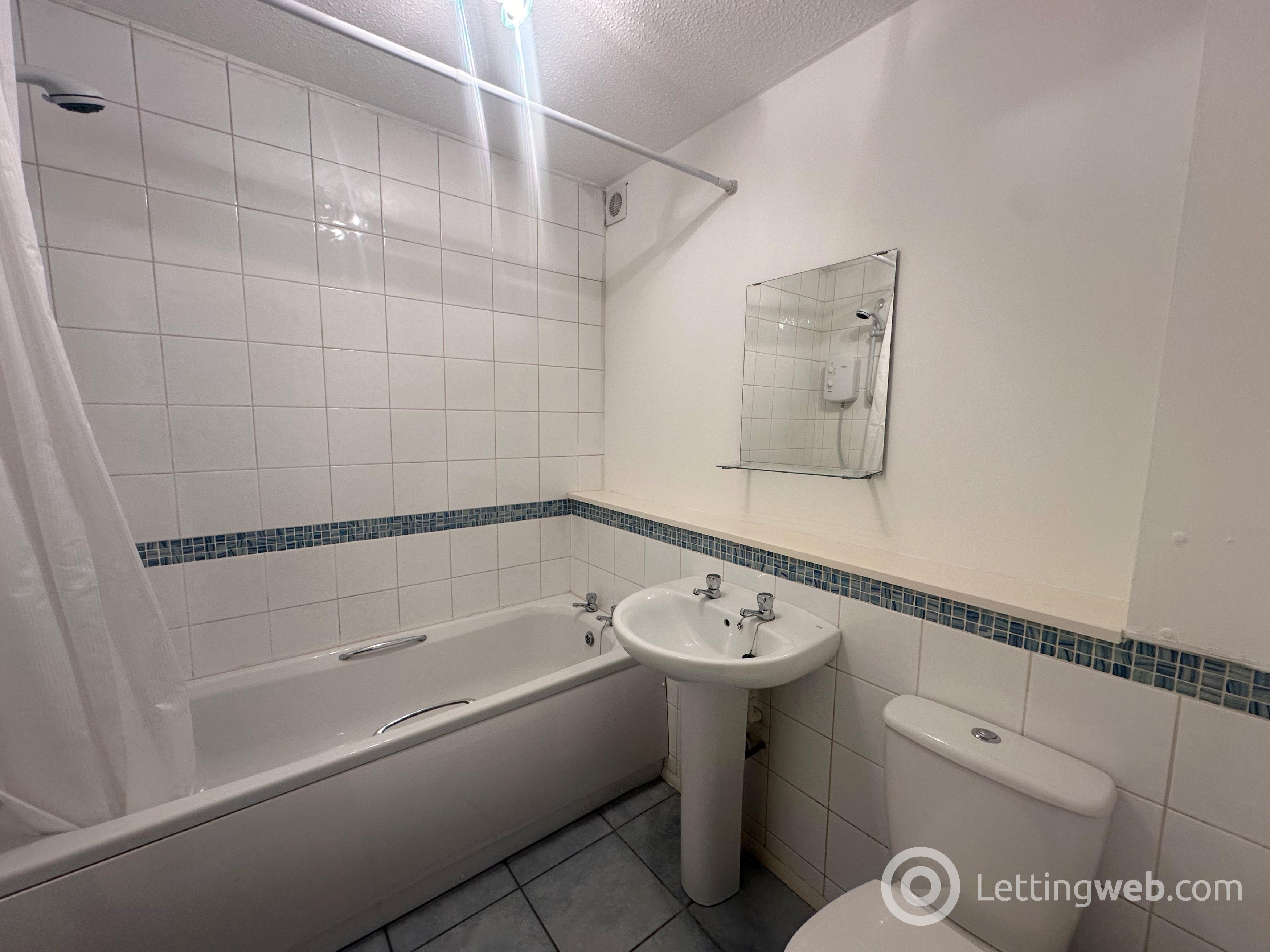 Property to rent in Martin Court, Hamilton, ML3 6ND