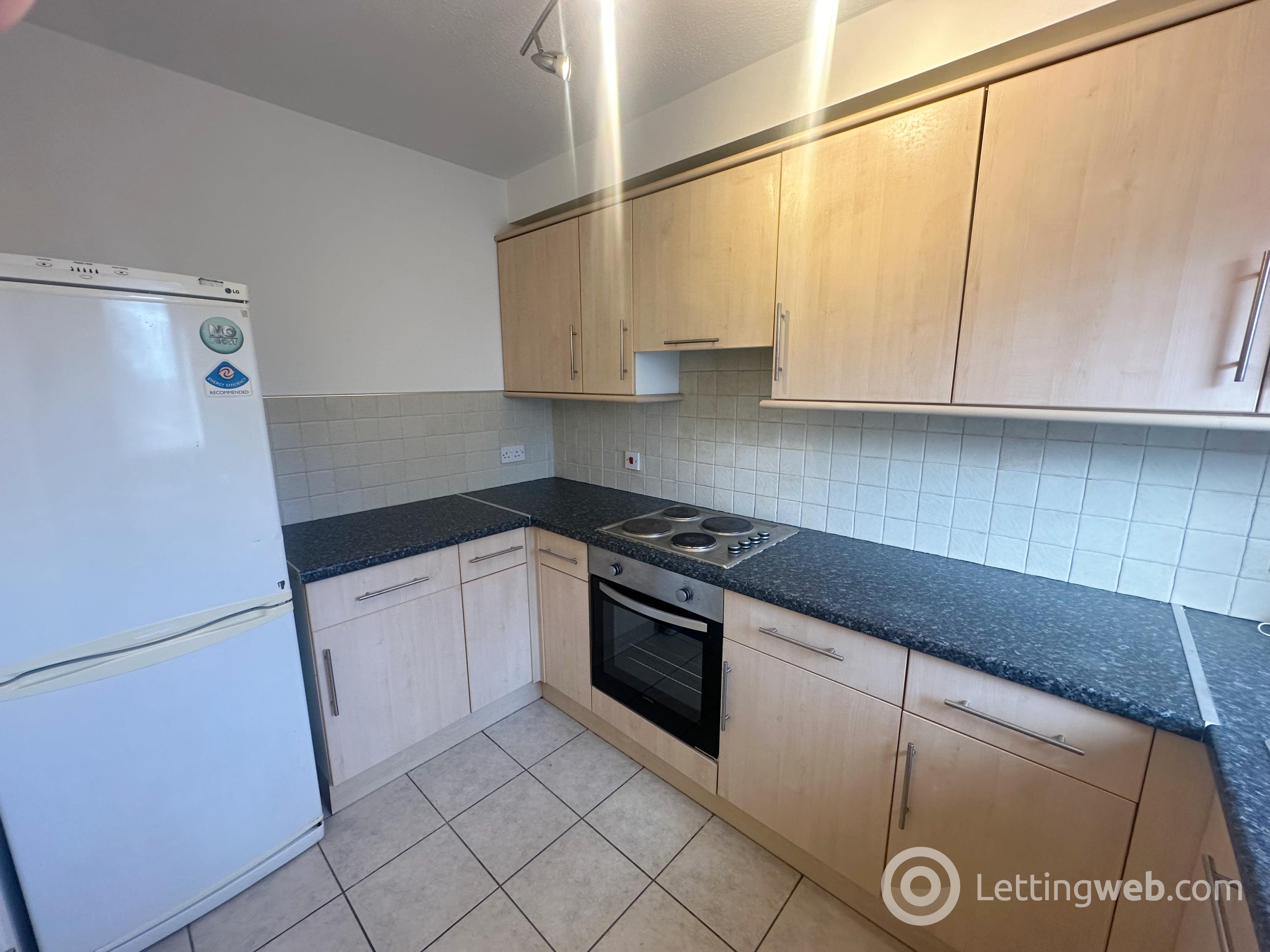 Property to rent in Martin Court, Hamilton, ML3 6ND