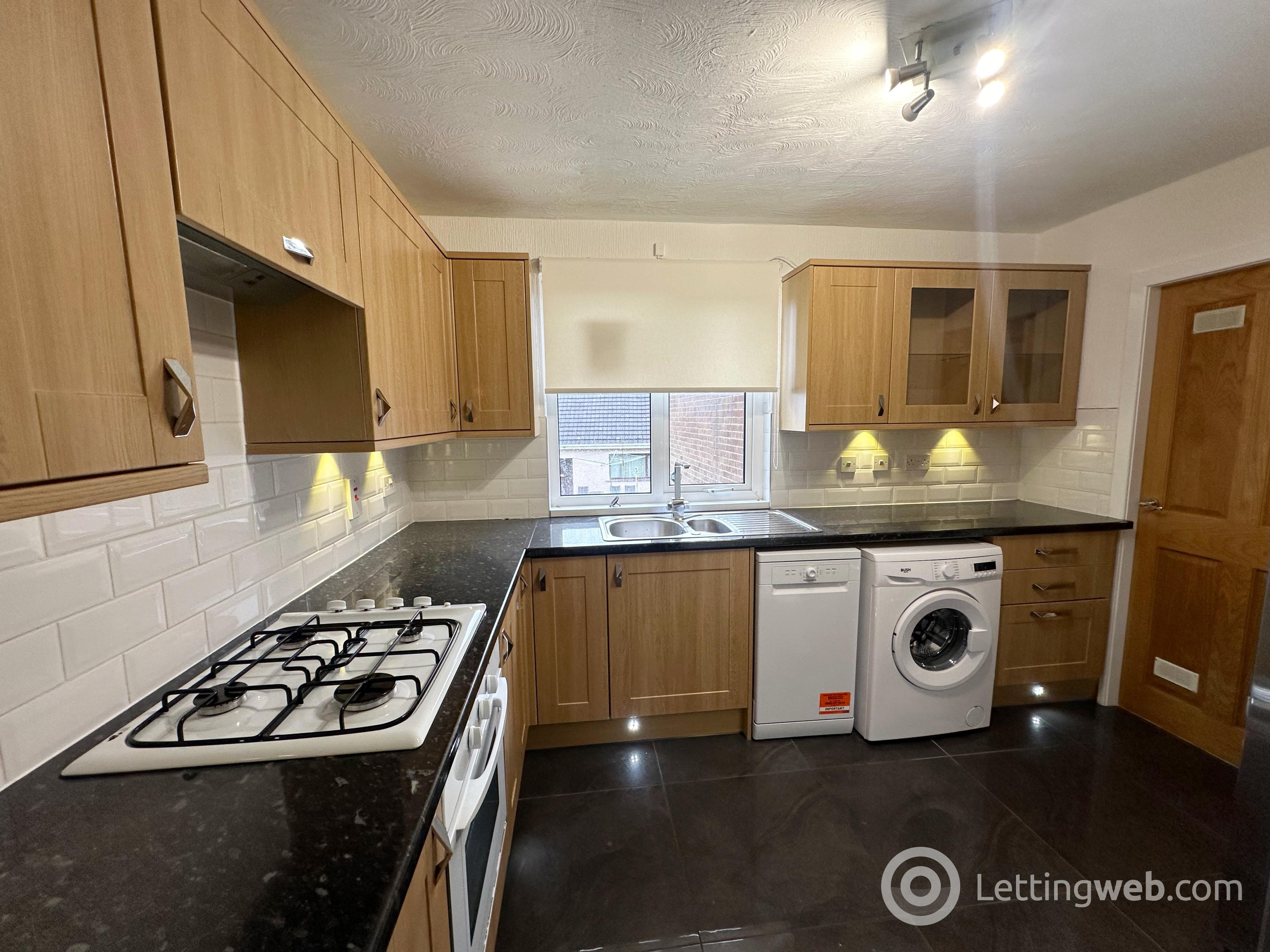 Property to rent in Langside Court, Bothwell, Glasgow, G71 8NS