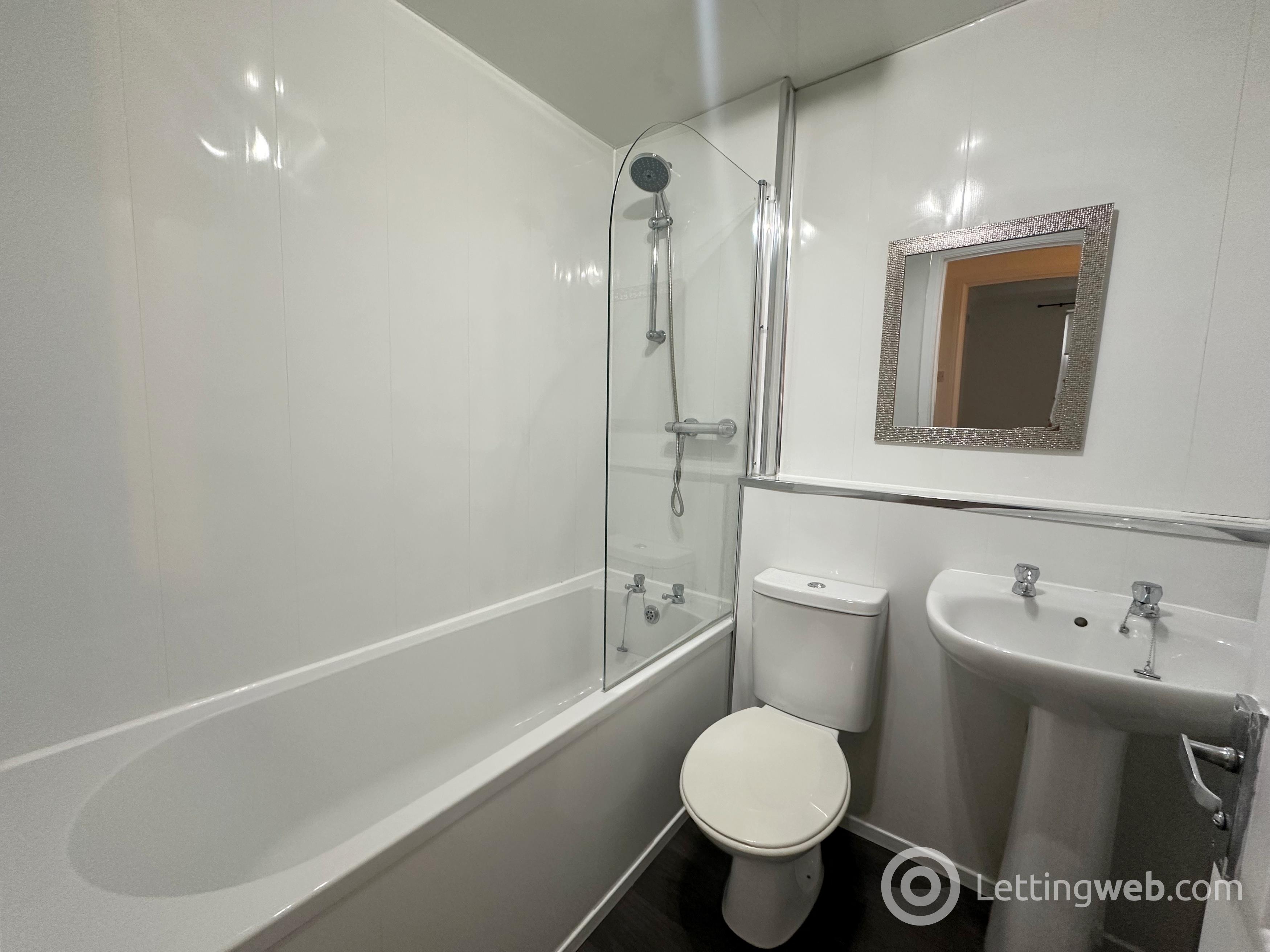 Property to rent in Silverwells Crescent, Bothwell, Glasgow, G71 8DP