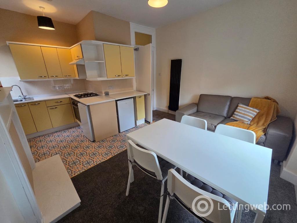 Property to rent in Sunnybank Place, City Centre, Aberdeen, AB24 3LB