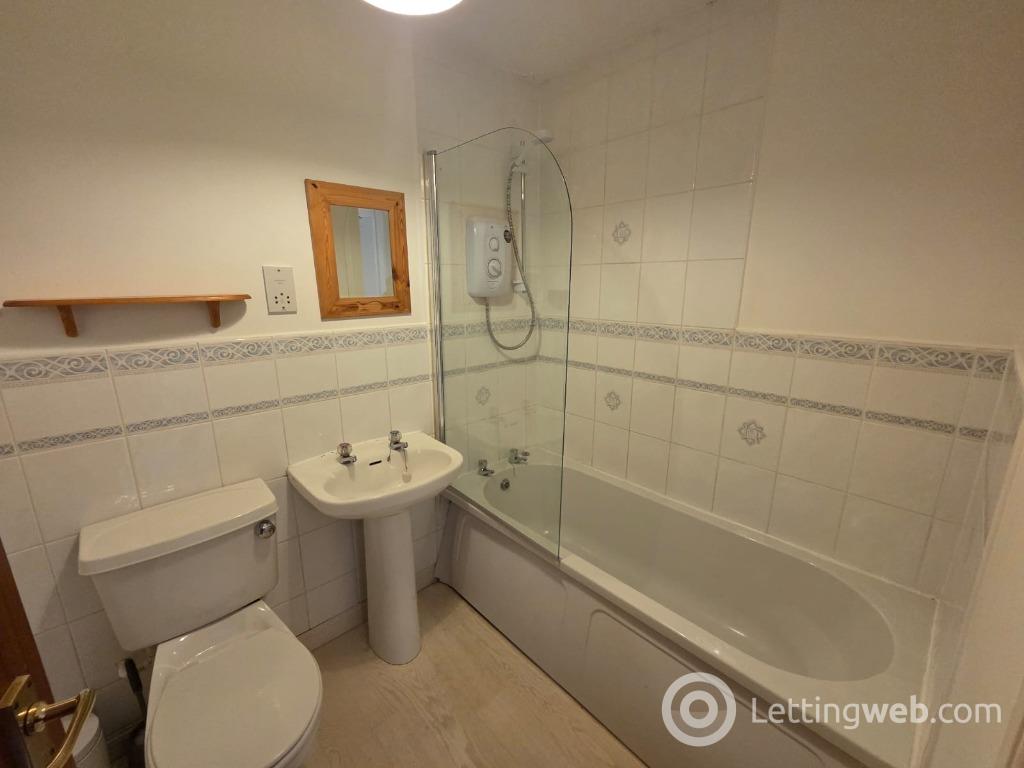 Property to rent in Back Hilton Road, Hilton, Aberdeen, AB25 3SS