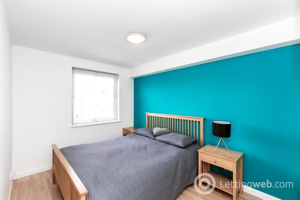 Property to rent in Fonthill Avenue, City Centre, Aberdeen, AB11 6TG